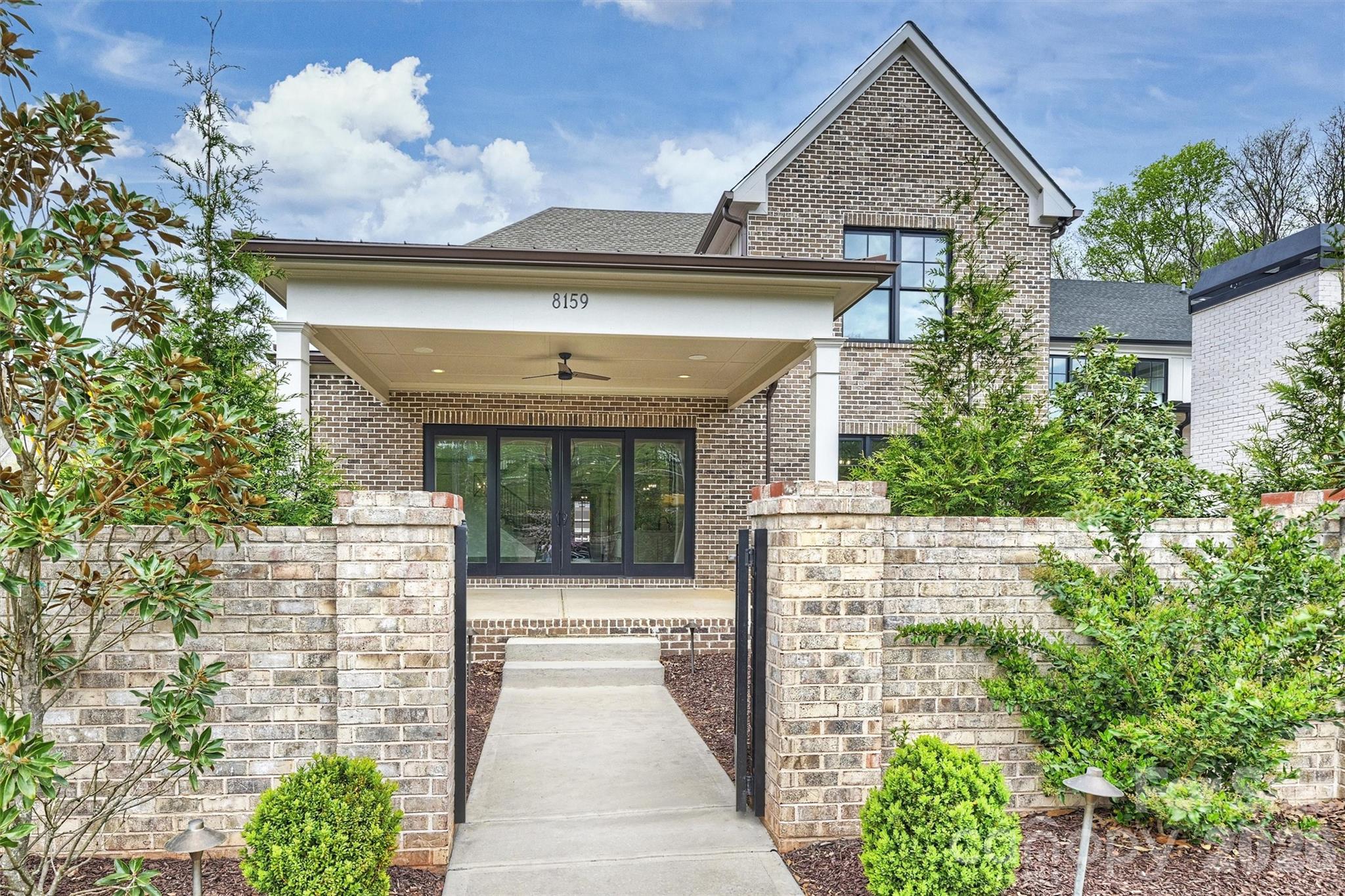 8159 Fairview Rd, Charlotte, NC 28226