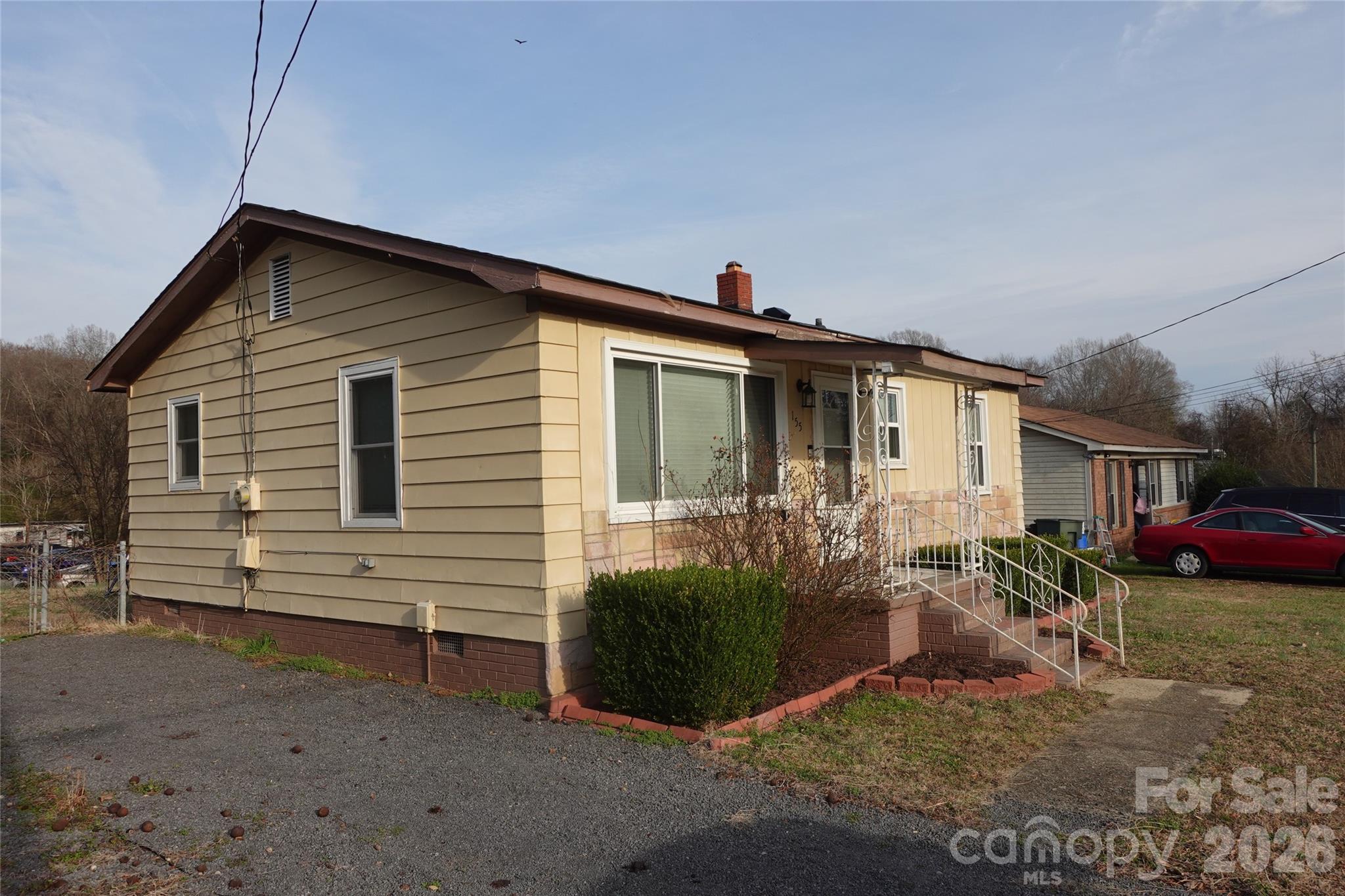 155 Robbins St SW, Concord, NC 28025