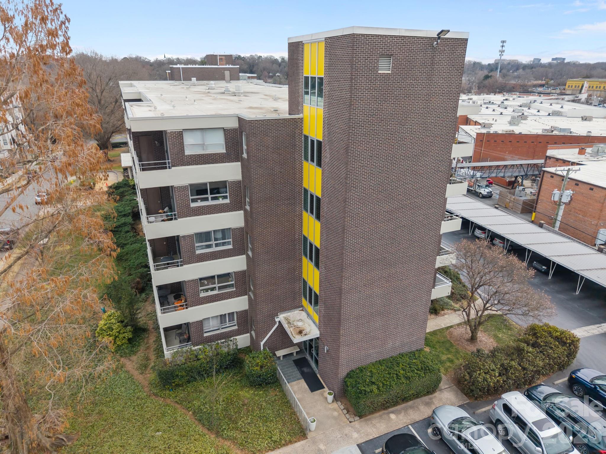 1300 Reece Rd #208, Charlotte, NC 28209
