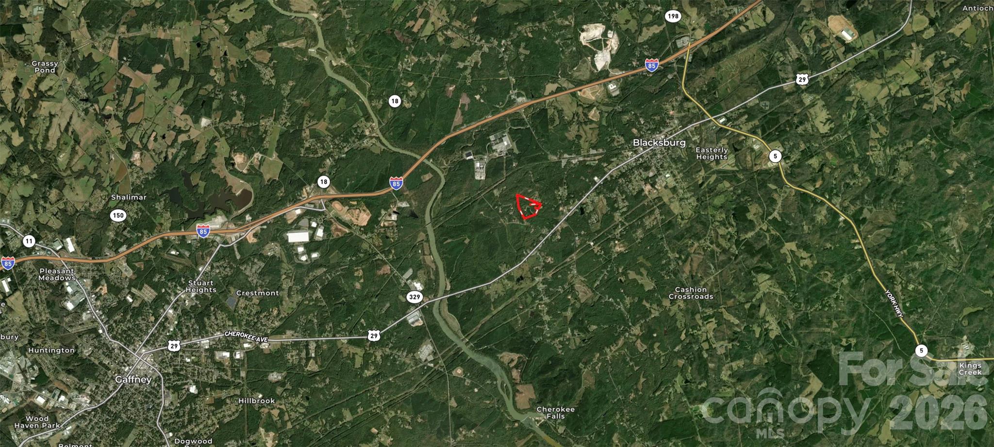 128 Hughey Lake Rd, Blacksburg, SC 29702