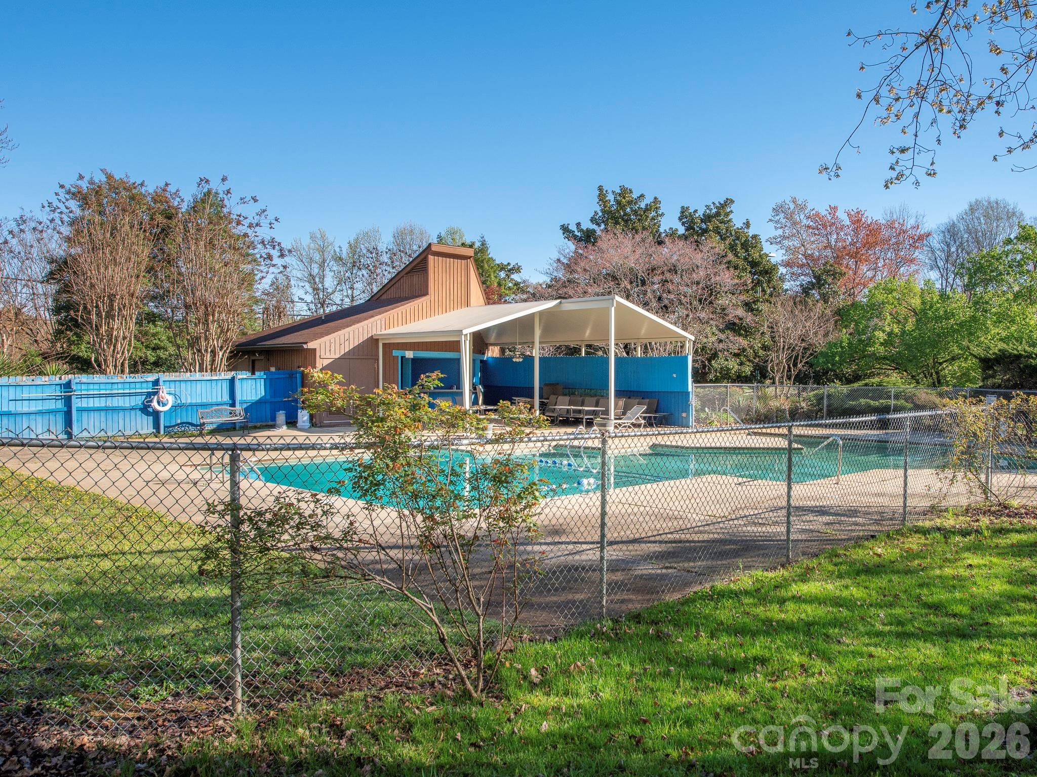 7200 Winery Ln, Charlotte, NC 28227