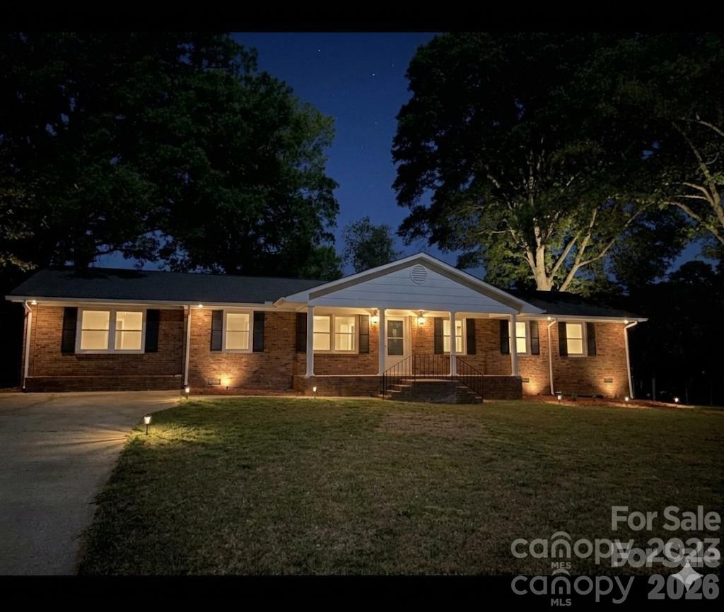 1621 Stonehill Pl, Rock Hill, SC 29730