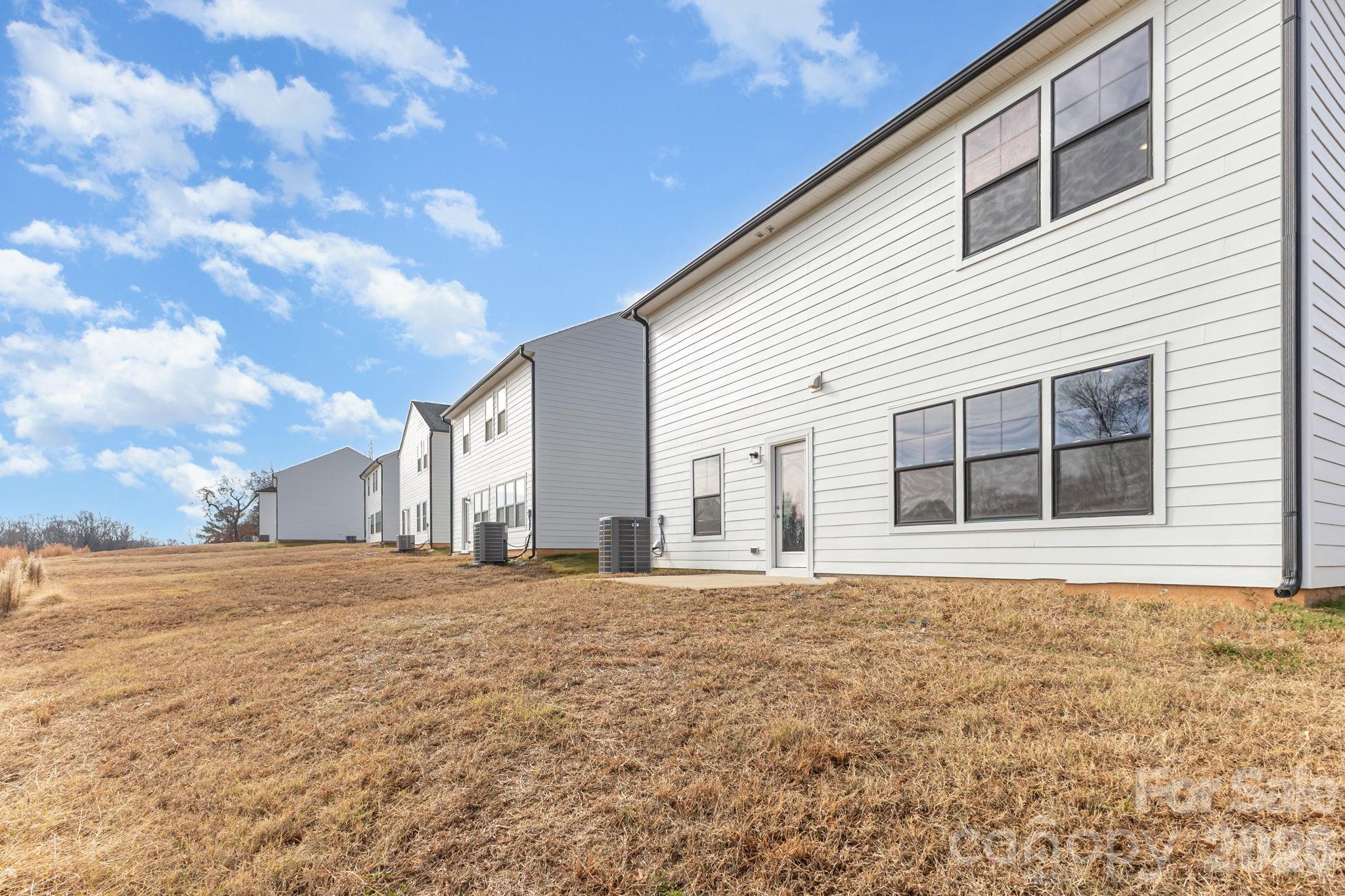 105 Silverwood Ct, Mooresville, NC 28115