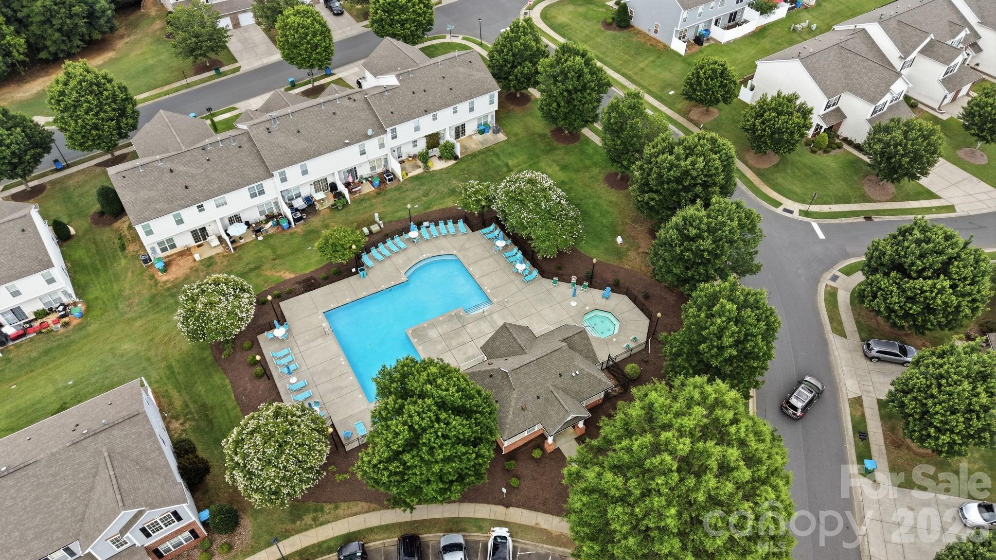 12429 Stratfield Place Cir, Pineville, NC 28134