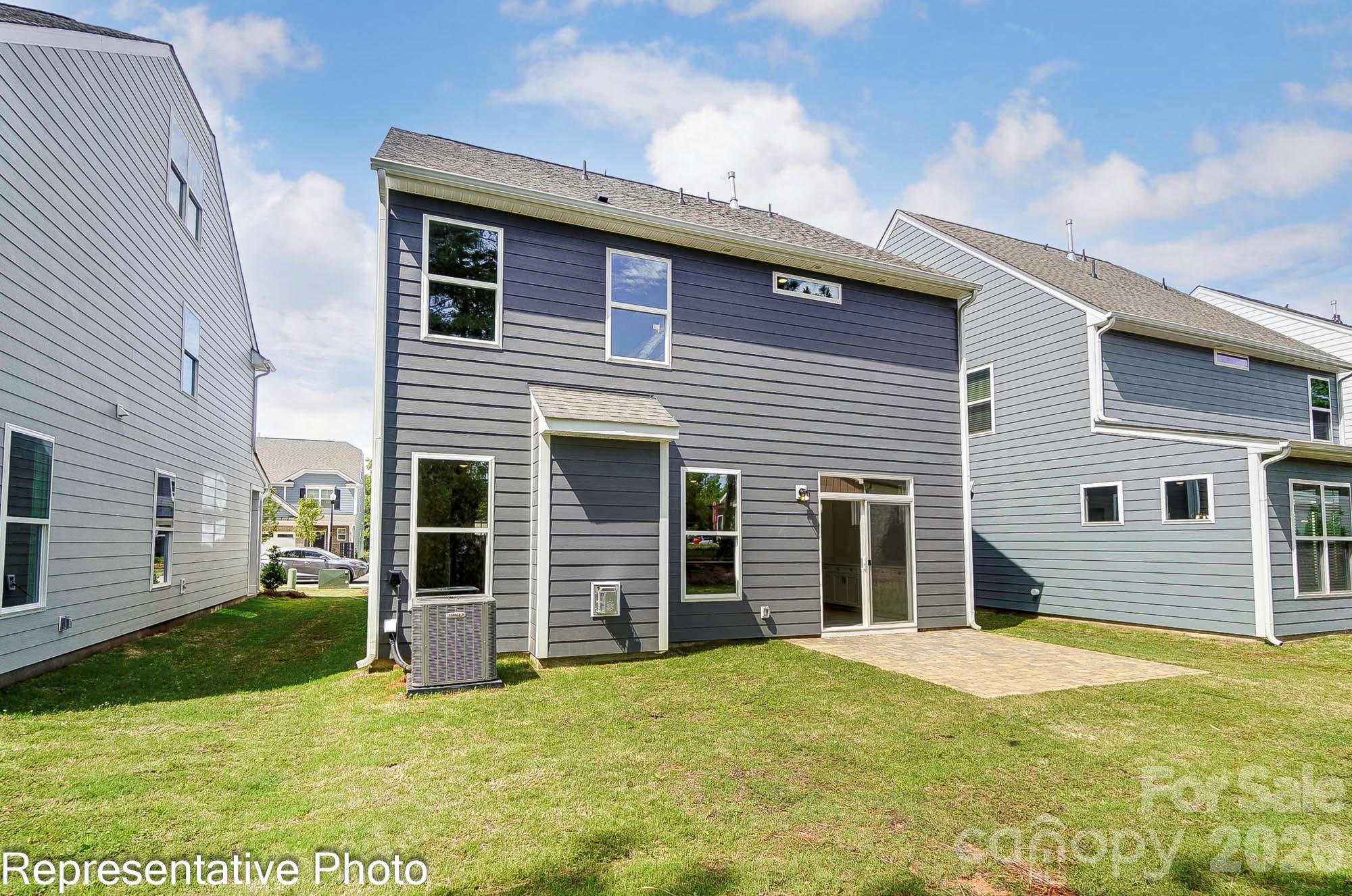 13118 Foxberry Rd, Charlotte, NC 28213
