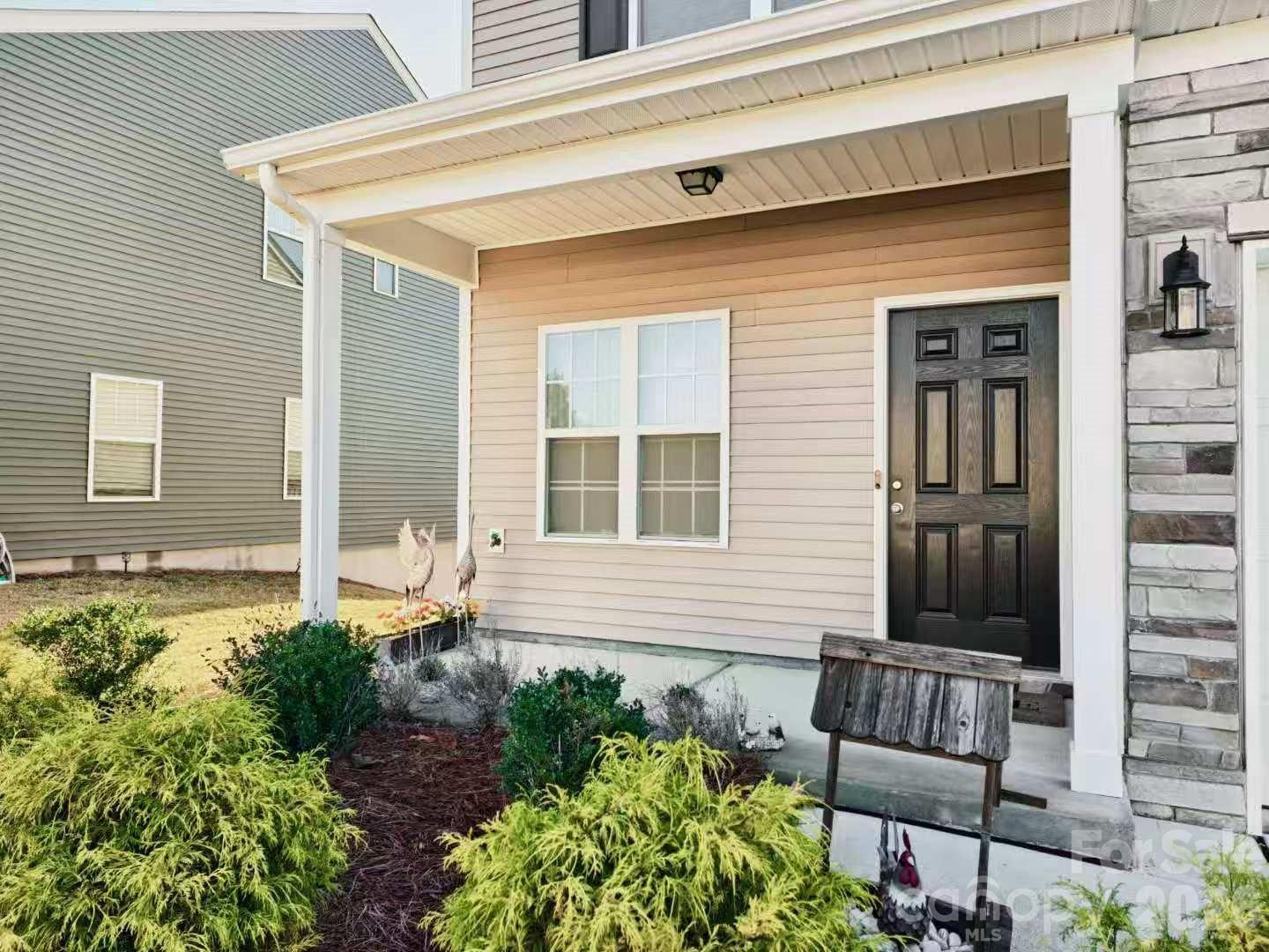 14432 Targert Ln, Charlotte, NC 28278