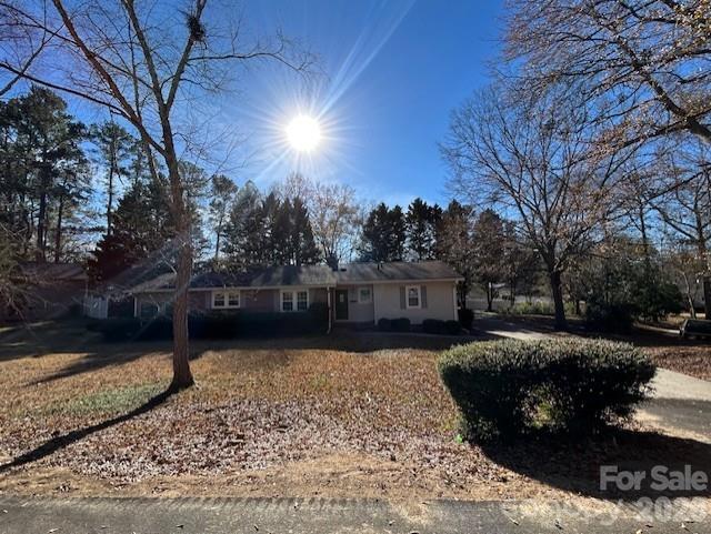 408 Gillsbrook Rd, Lancaster, SC 29720