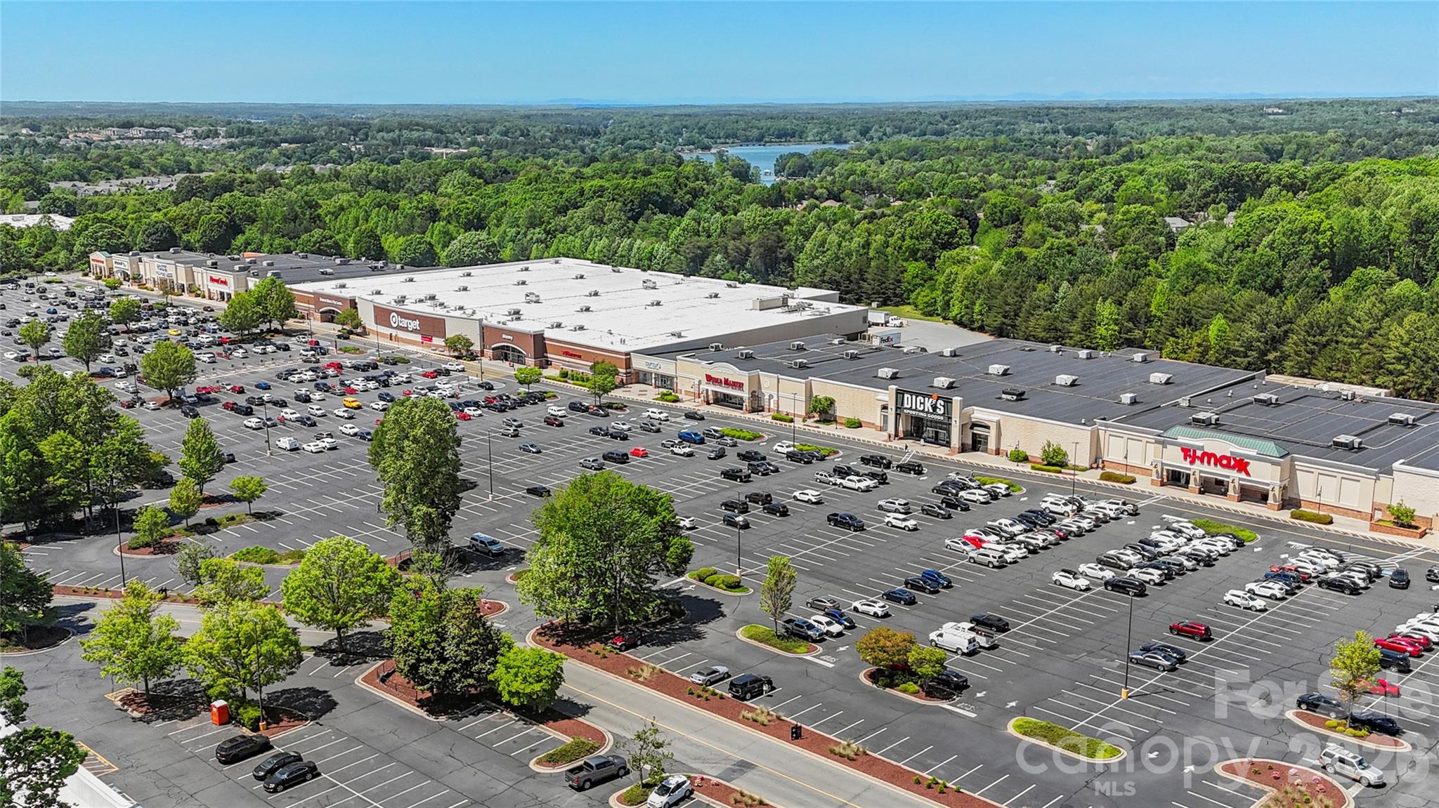 1083 Arundle Rd, Sherrills Ford, NC 28673
