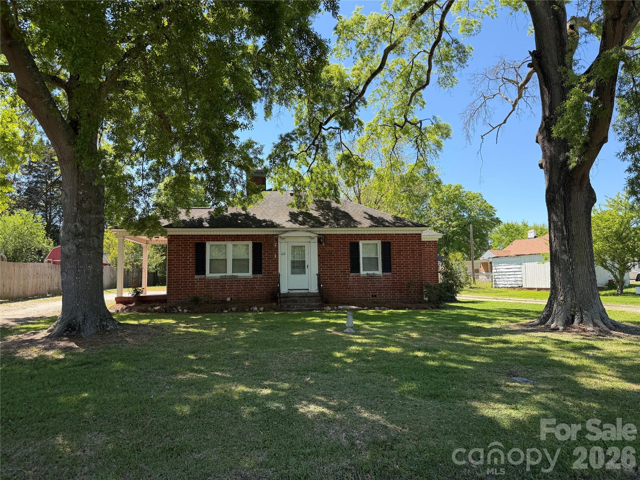 612 Ballard St, Chester, SC 29706