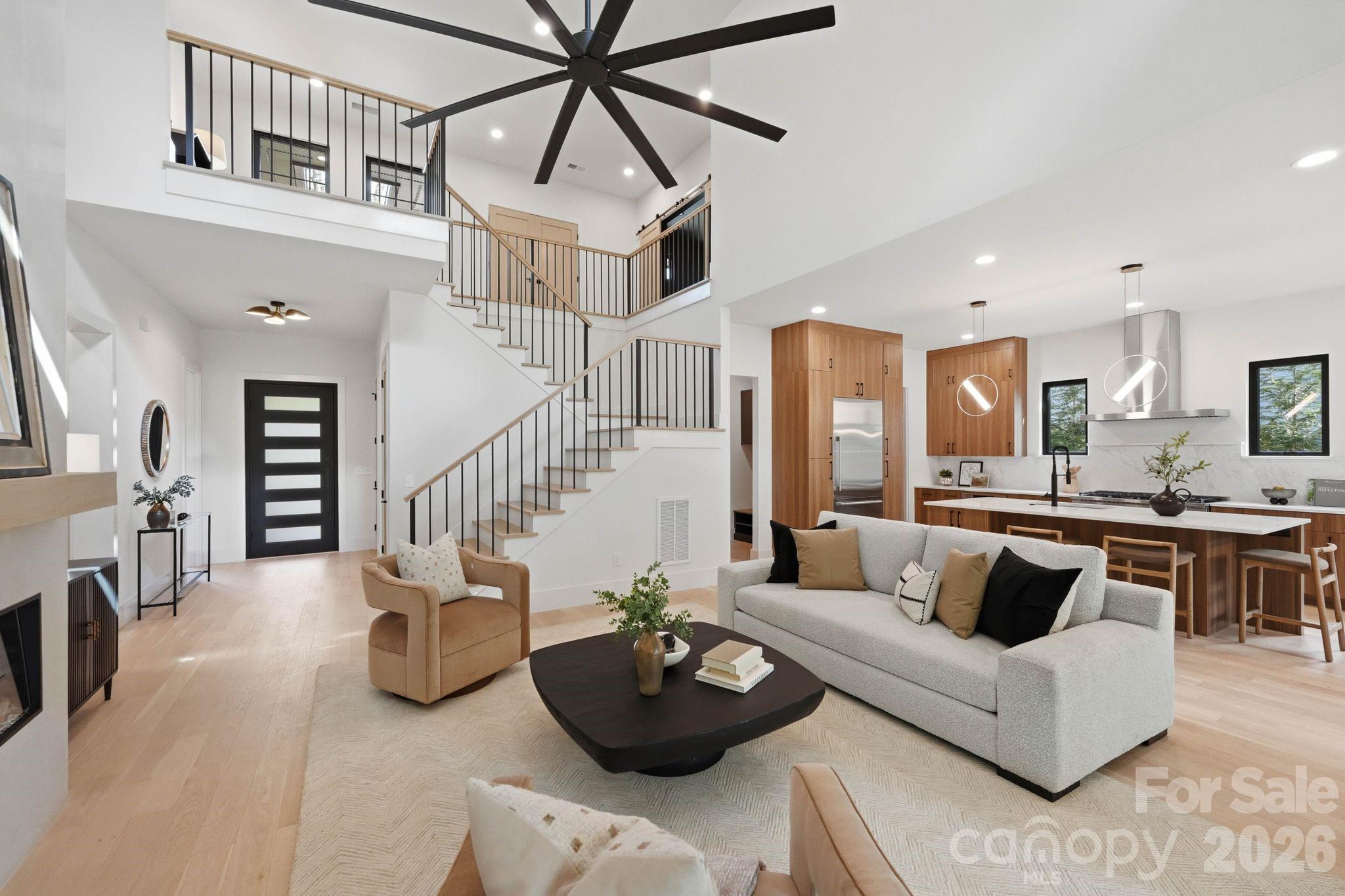 1427 N Sharon Amity Rd, Charlotte, NC 28211