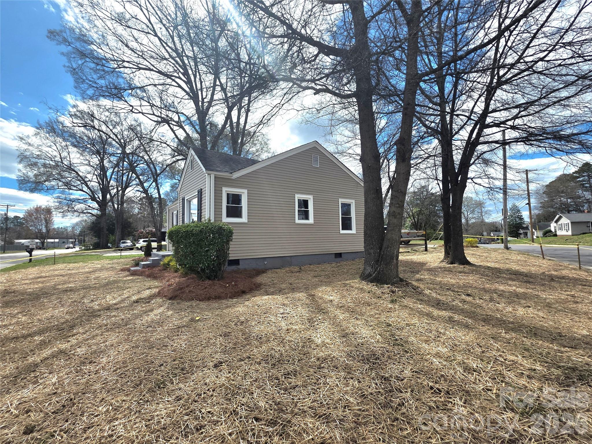 601 Linwood Rd, Gastonia, NC 28052