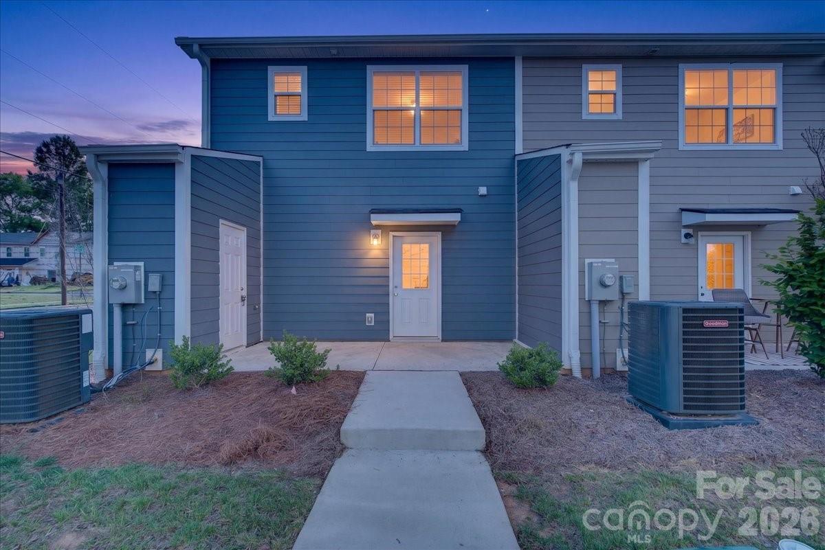 344 Lincoln St #E, Concord, NC 28025