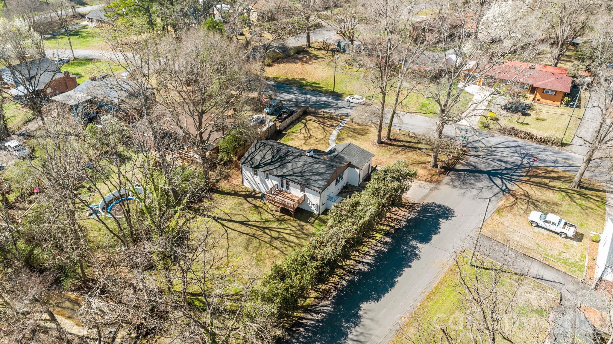 1722 Hartford Dr, Gastonia, NC 28052