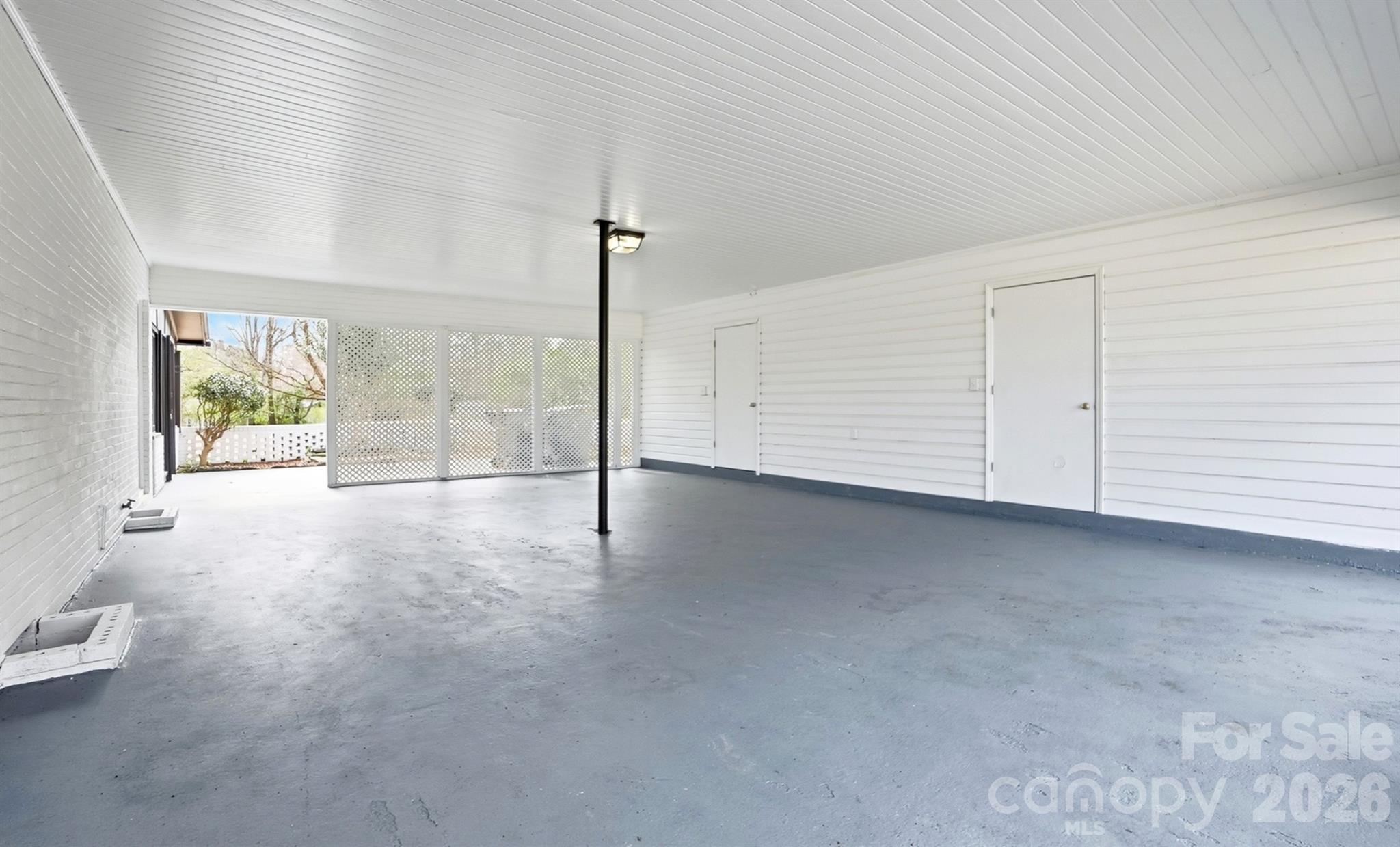 125 Forest Hills Dr, Monroe, NC 28112