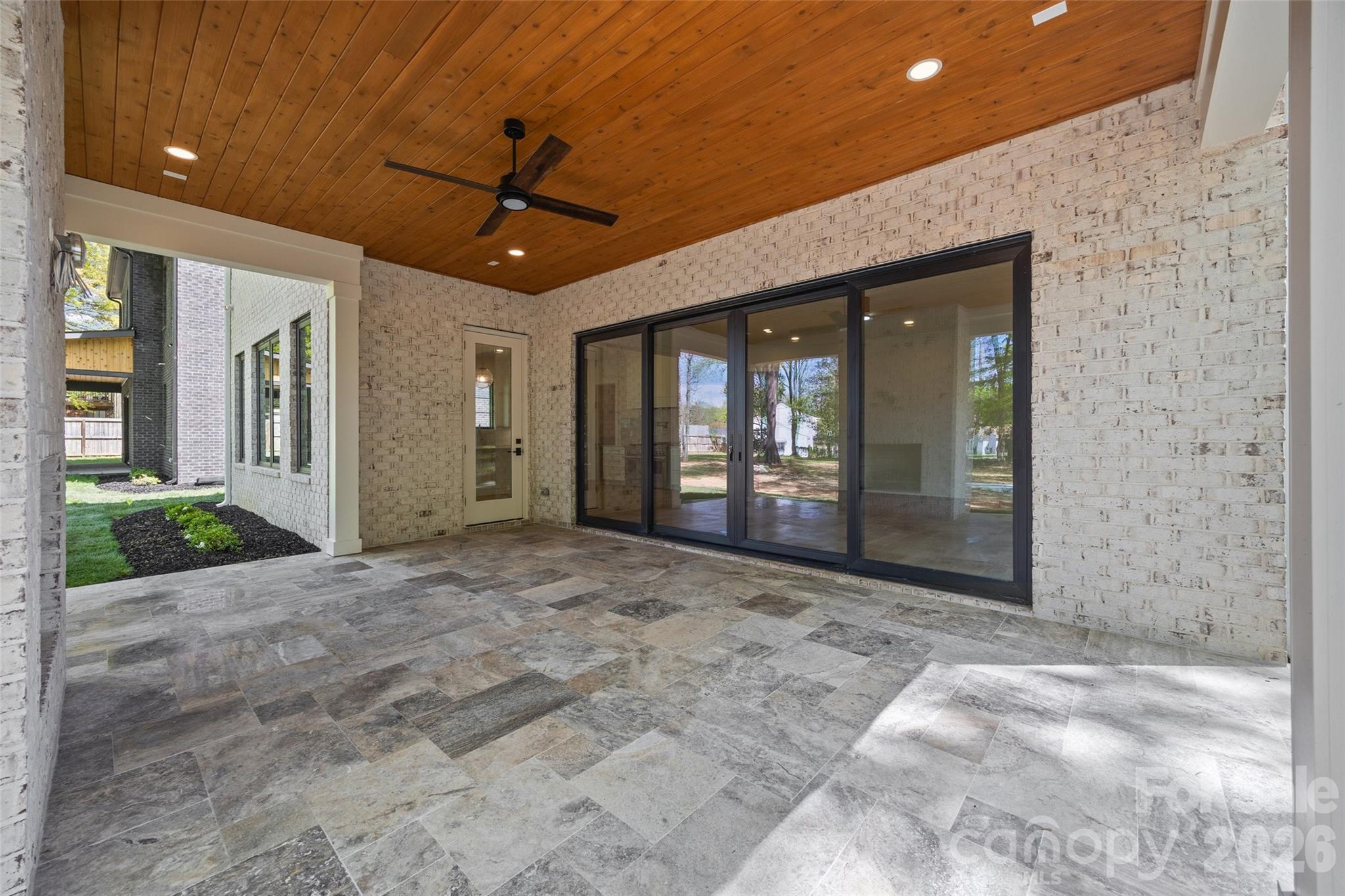 7105 Essington Dr, Charlotte, NC 28270