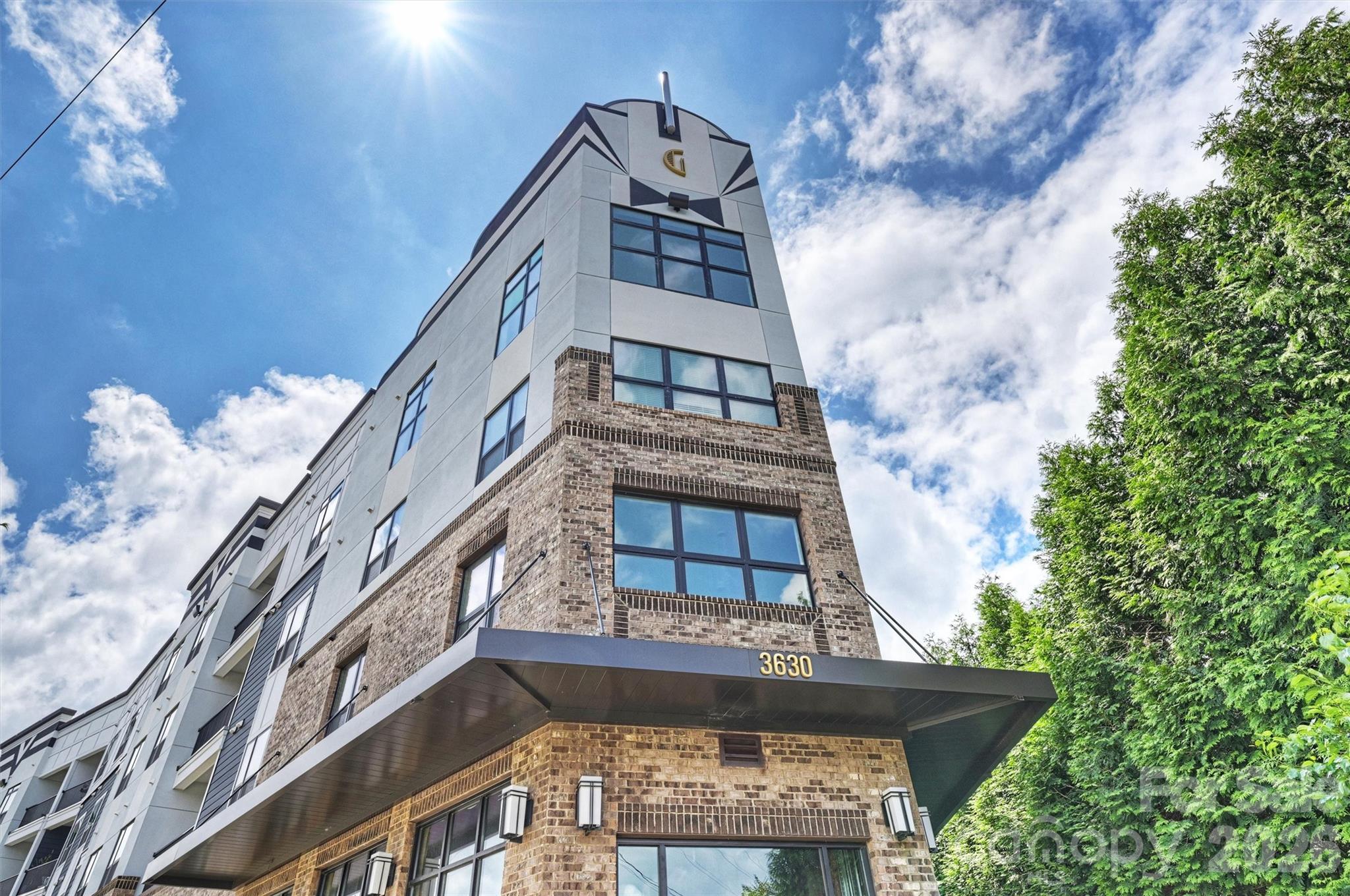 3630 N Davidson St #2201, Charlotte, NC 28205
