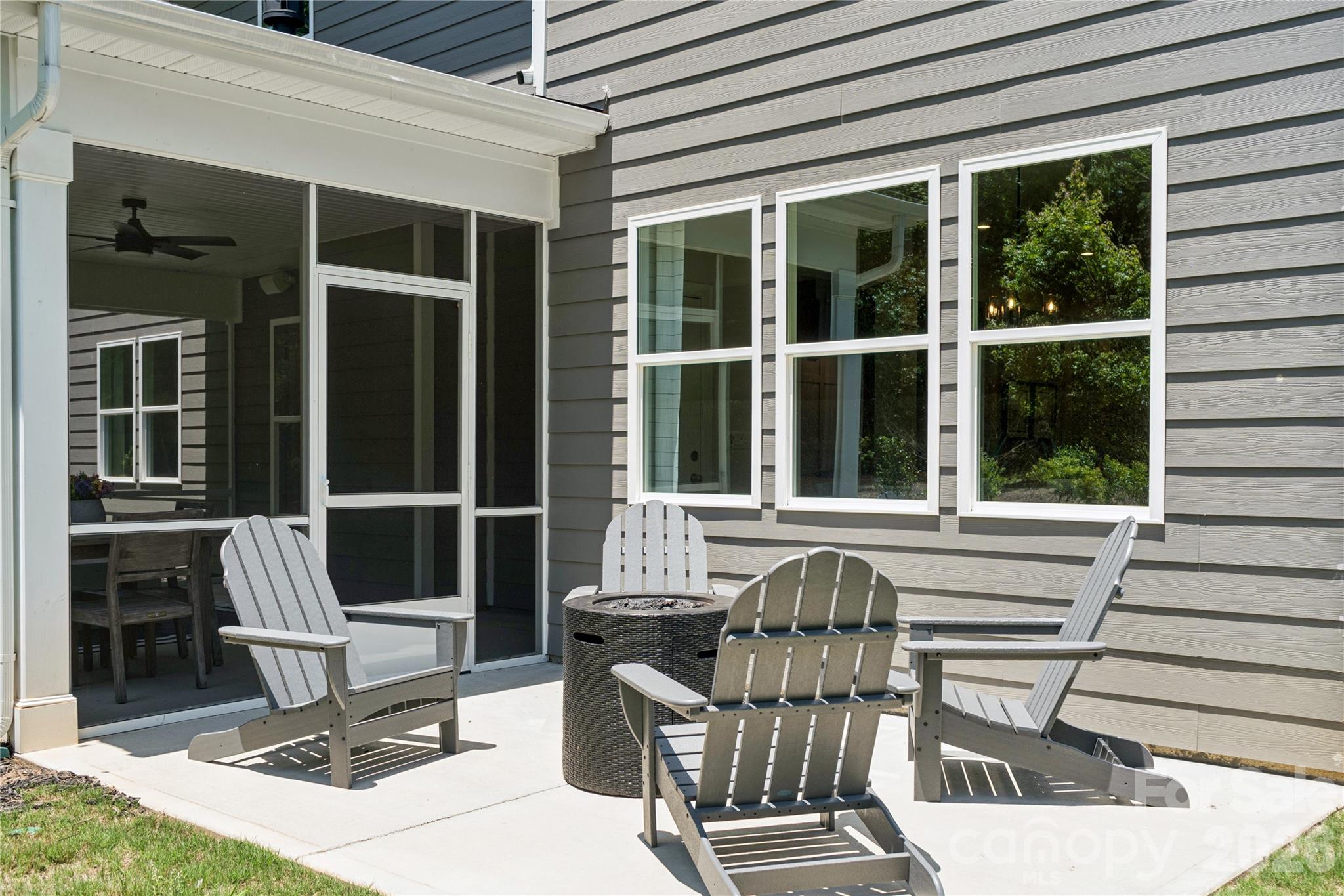 103 Coronado Ave, Matthews, NC 28104