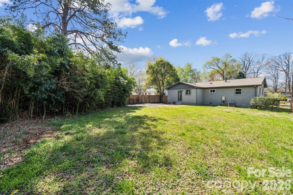 1749 Archdale Dr, Charlotte, NC 28210