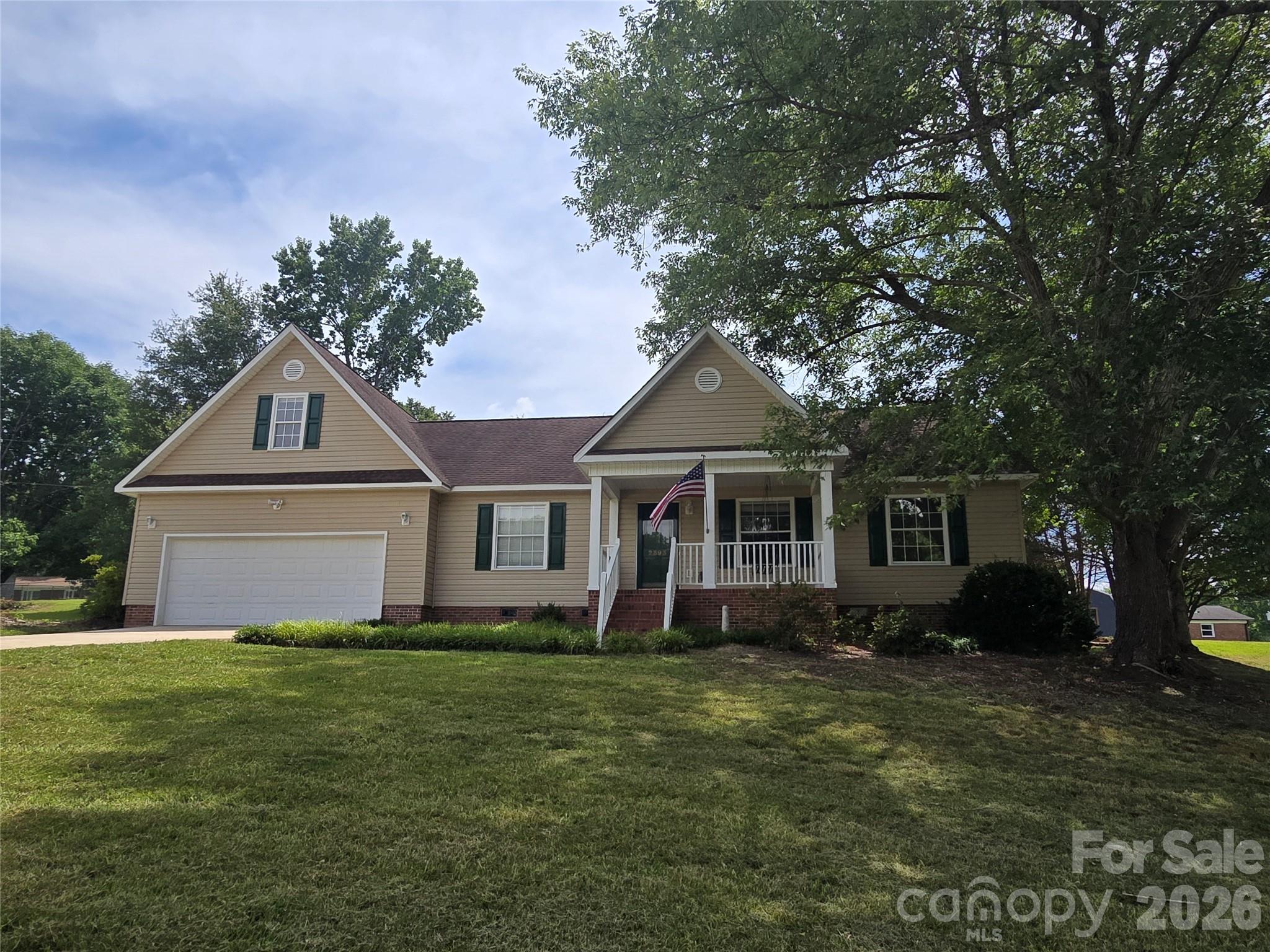 2393 Oxford Cir, Lancaster, SC 29720