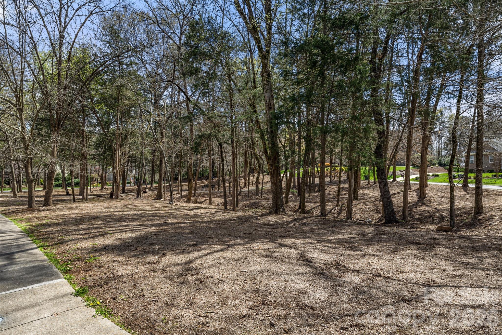 12615 Burr Oak Ln, Charlotte, NC 28278