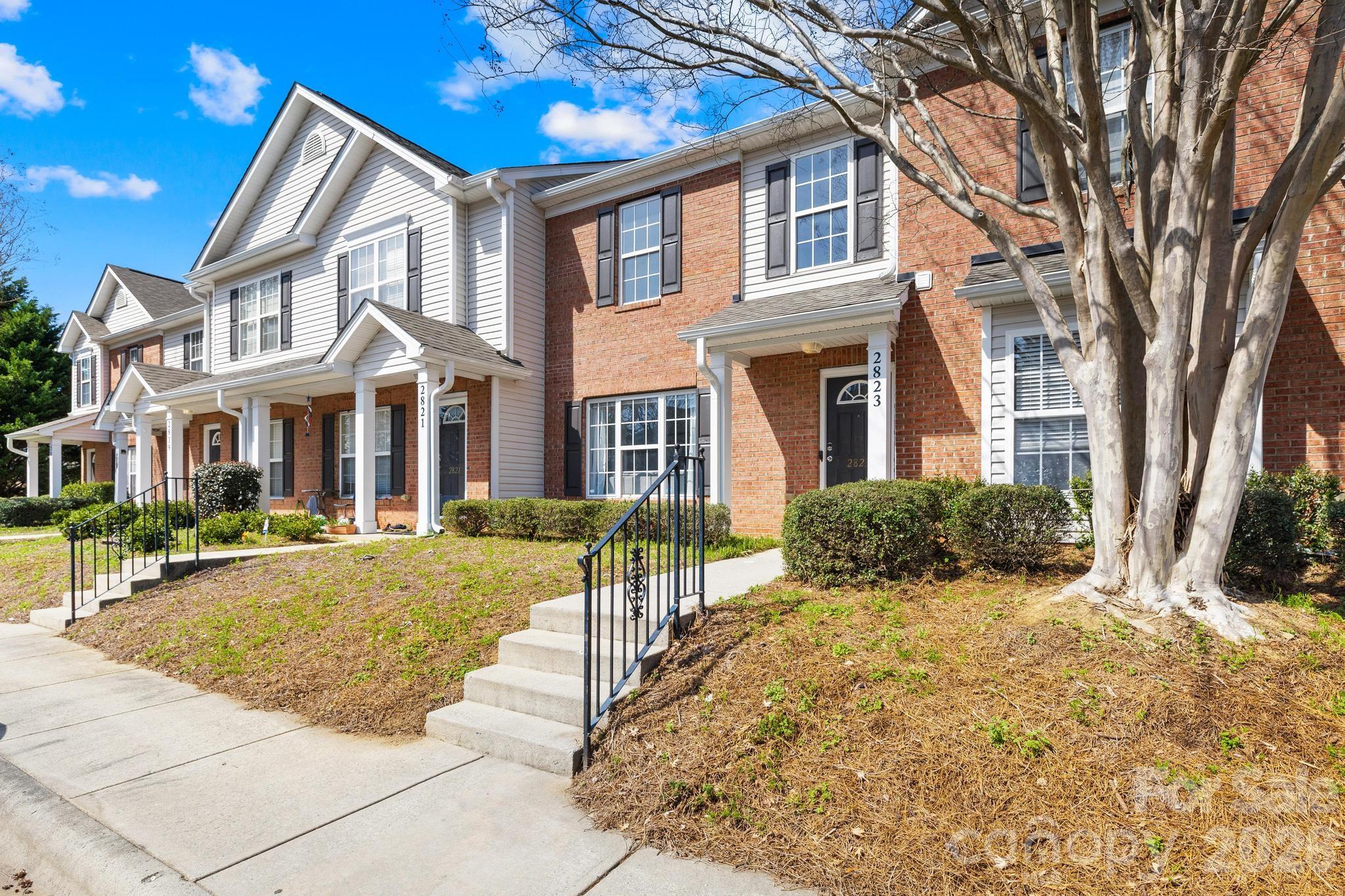 2823 Summergrove Ct, Matthews, NC 28105