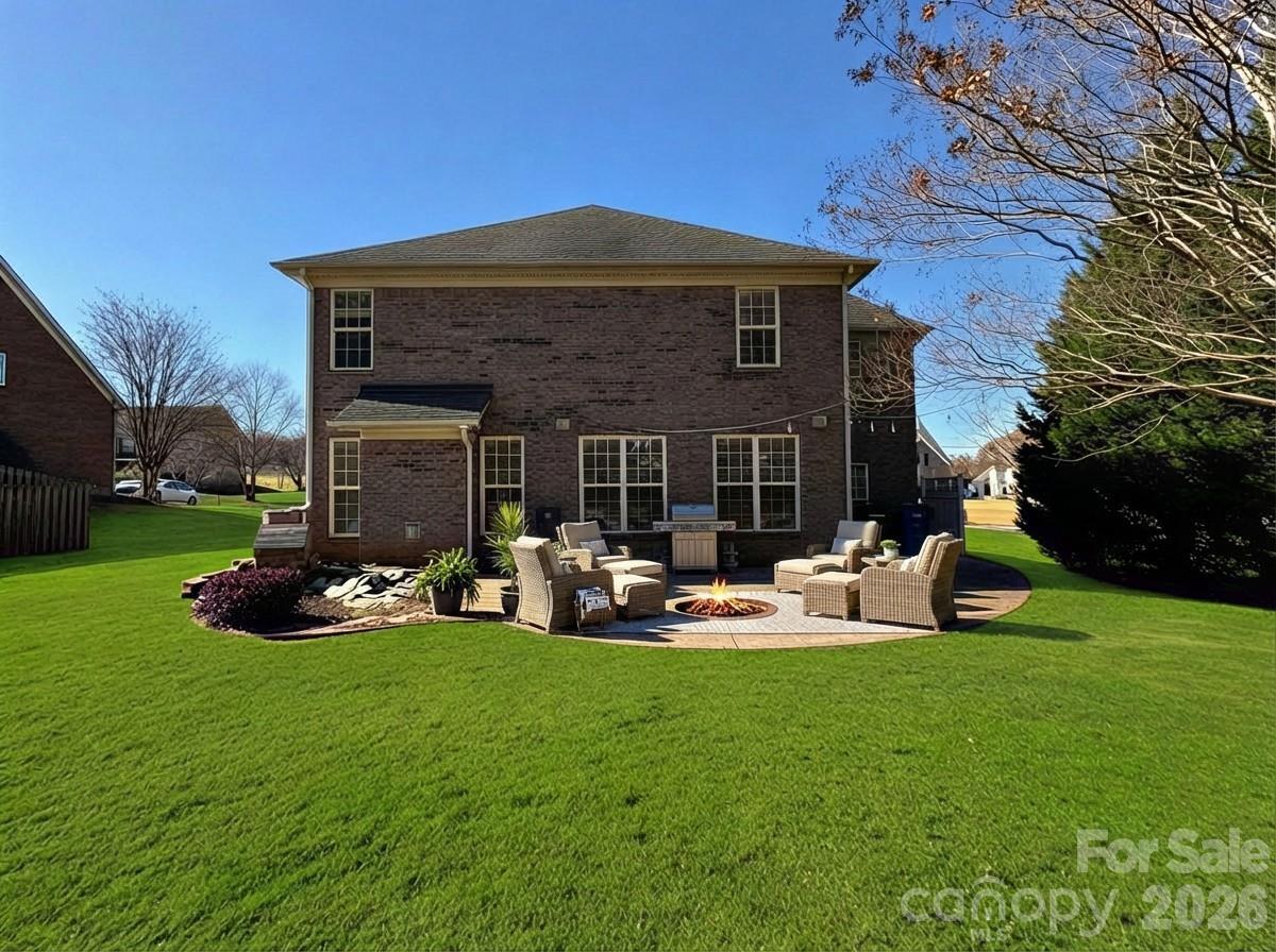 107 Autumn Frost Ave, Statesville, NC 28677