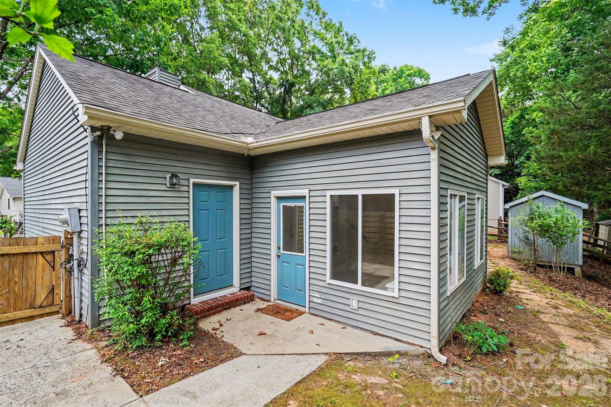 9060 Tulagi Ct, Tega Cay, SC 29708