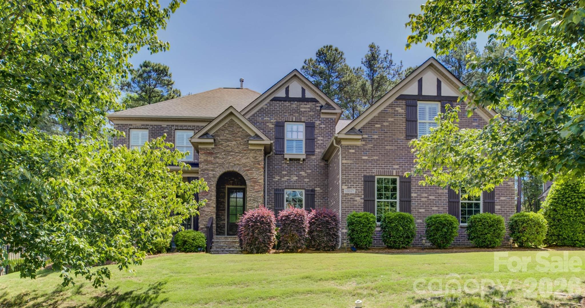 13017 Avila Ct, Charlotte, NC 28278