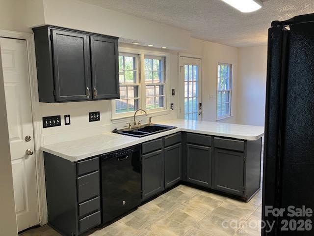 5324 Donnefield Dr, Charlotte, NC 28227