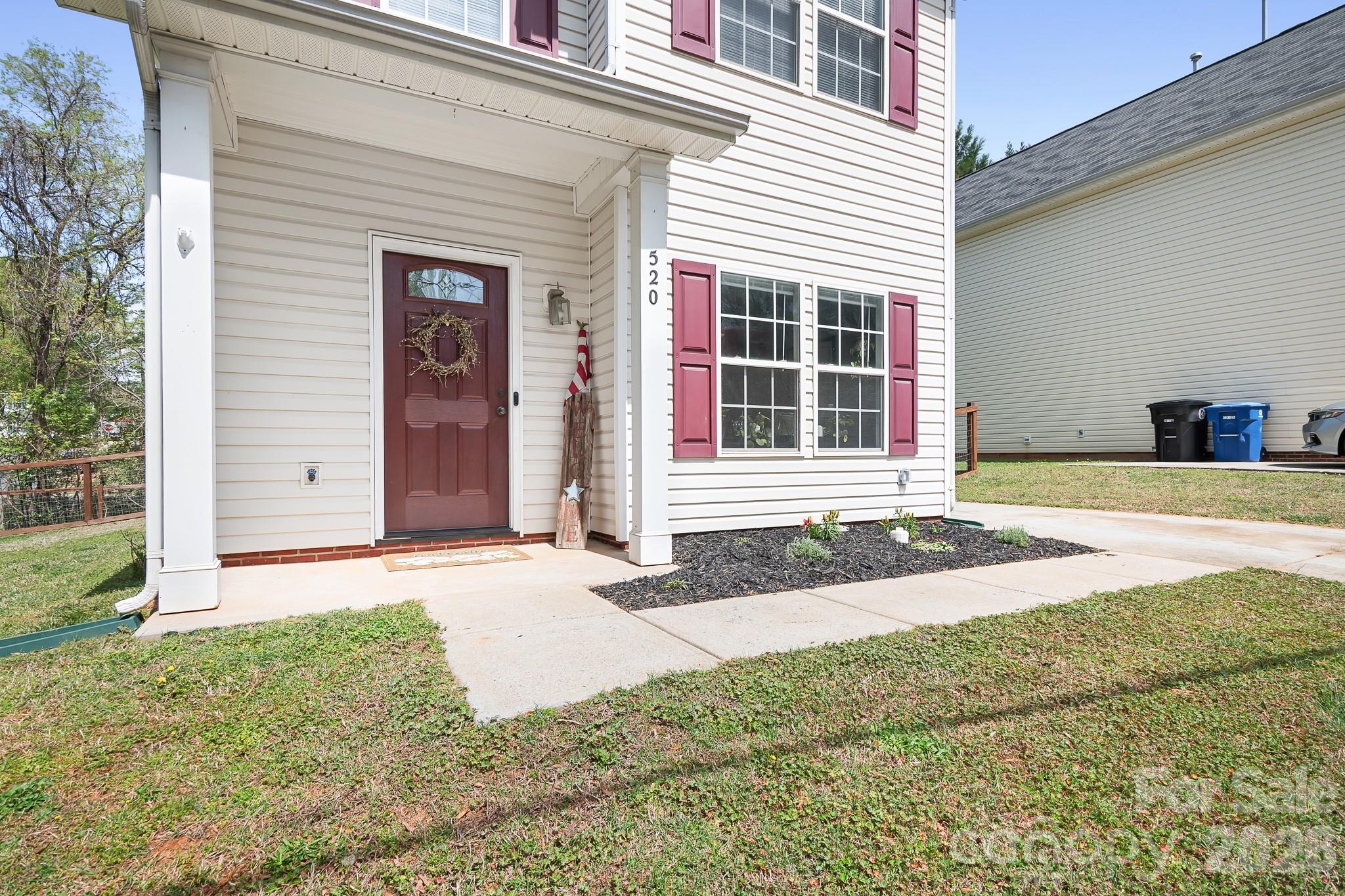 520 E Iredell Ave, Mooresville, NC 28115