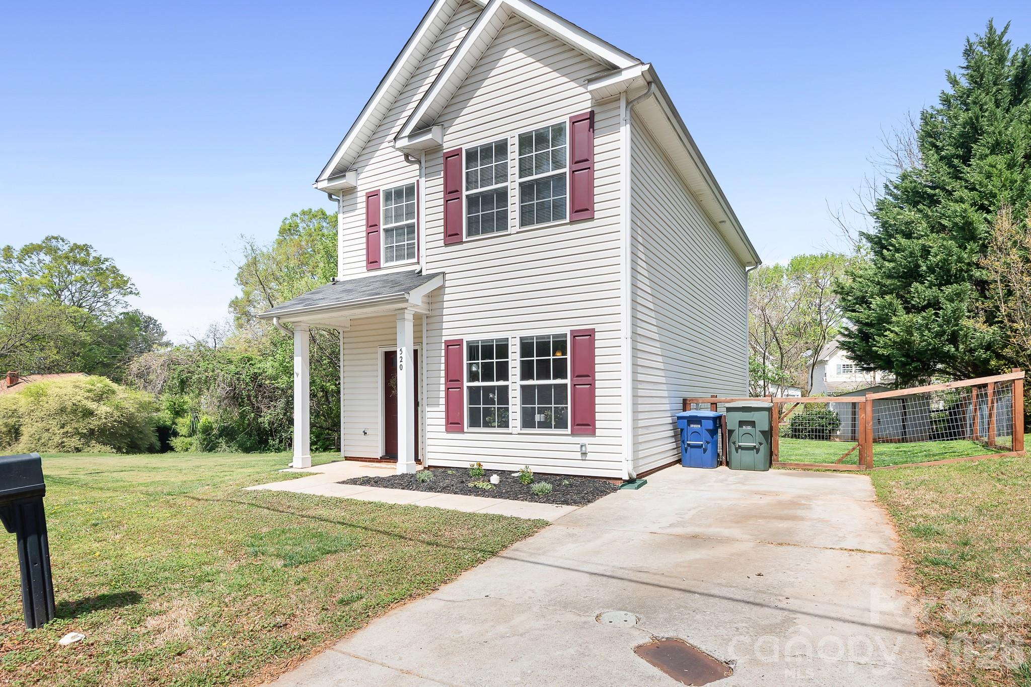 520 E Iredell Ave, Mooresville, NC 28115
