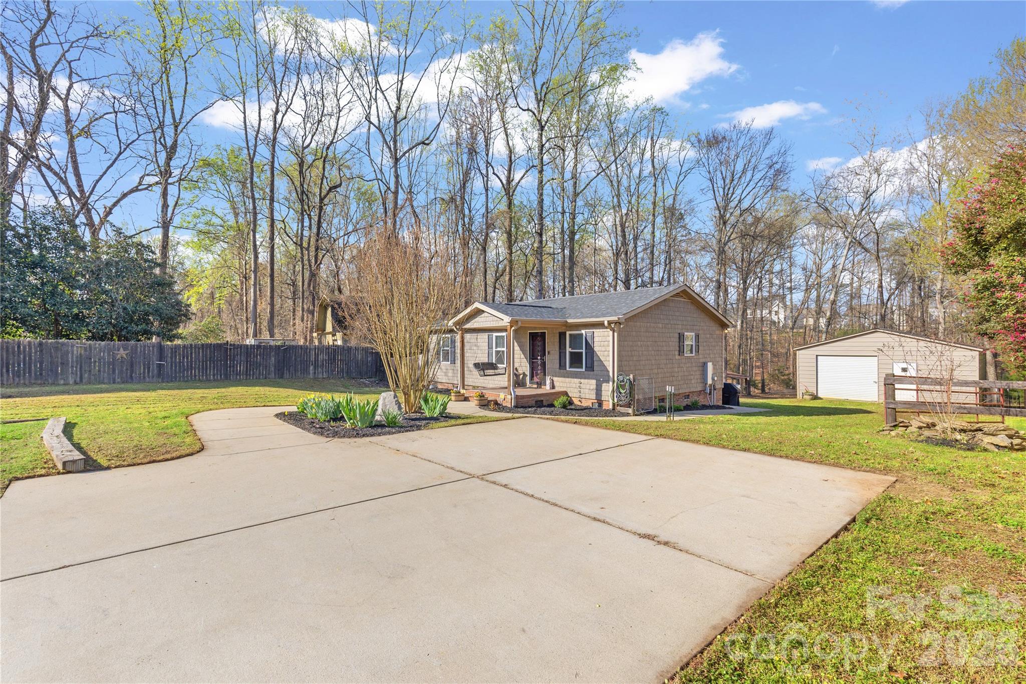 1755 Earl Dr, Fort Mill, SC 29715