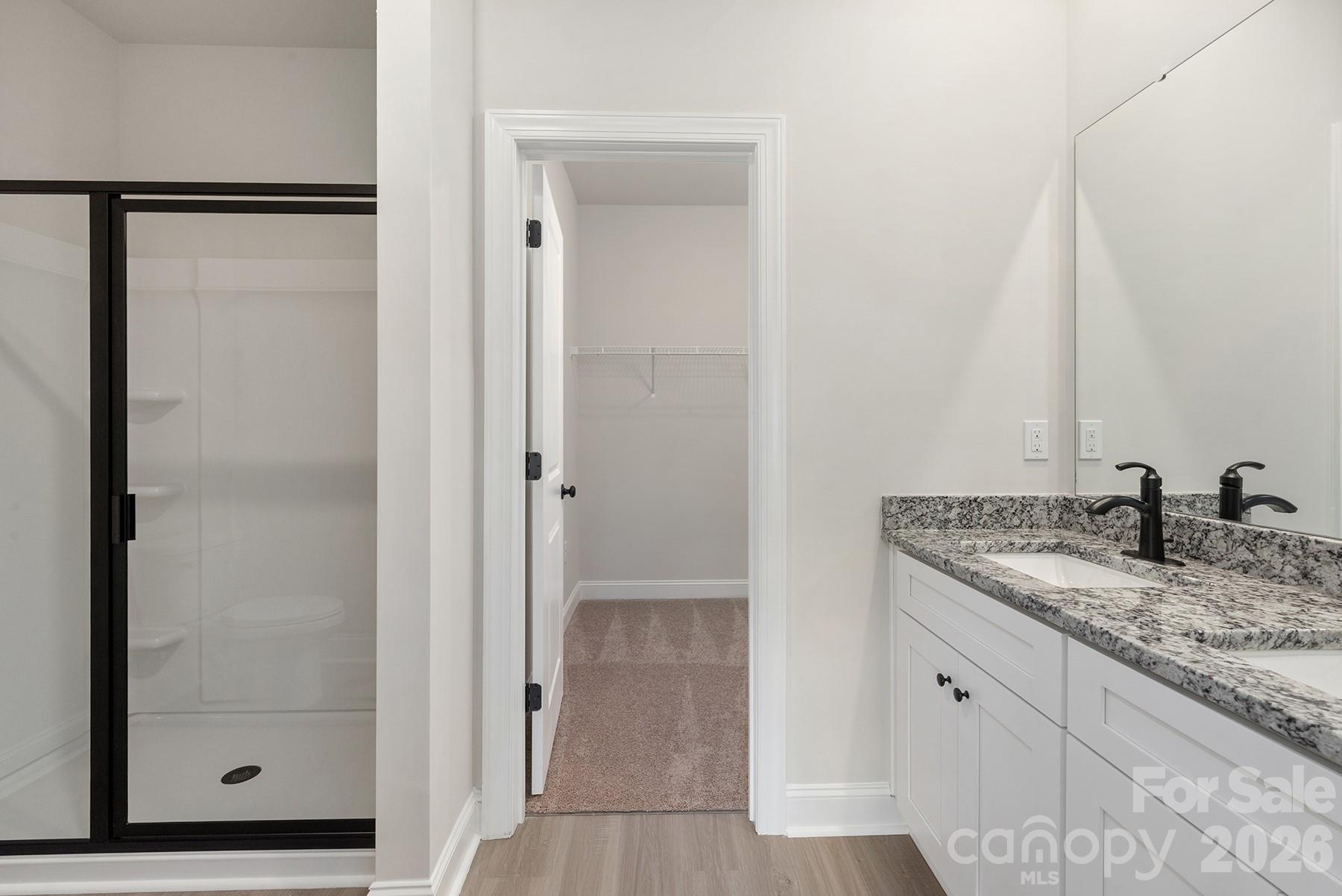 6623 Fairford Dr, Charlotte, NC 28215