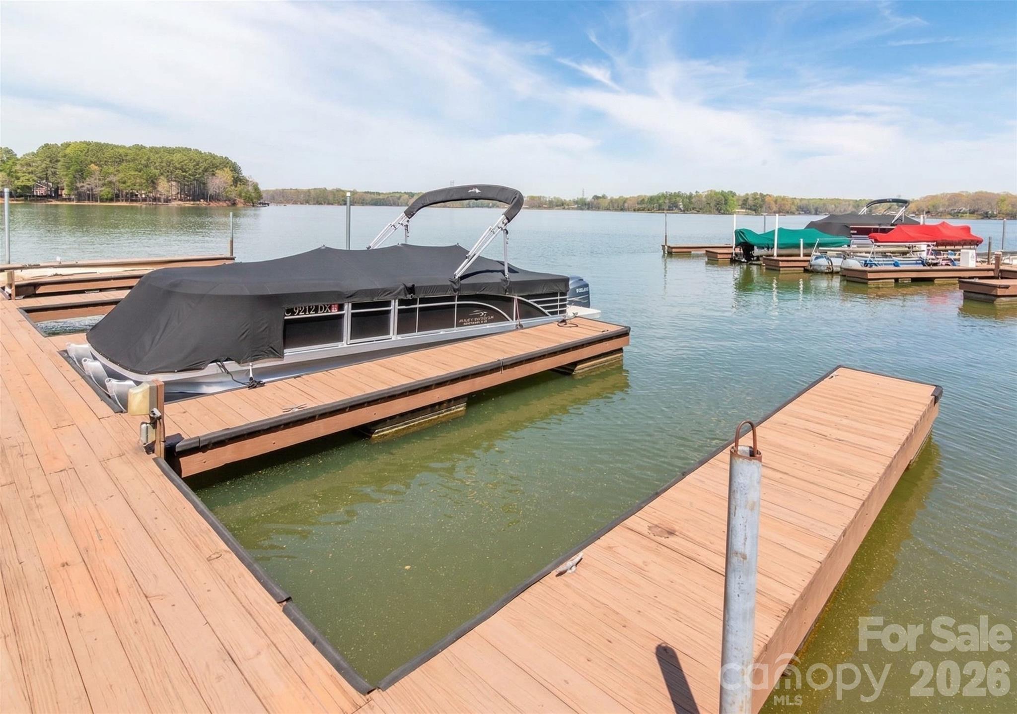 2597 Penngate Dr, Sherrills Ford, NC 28673