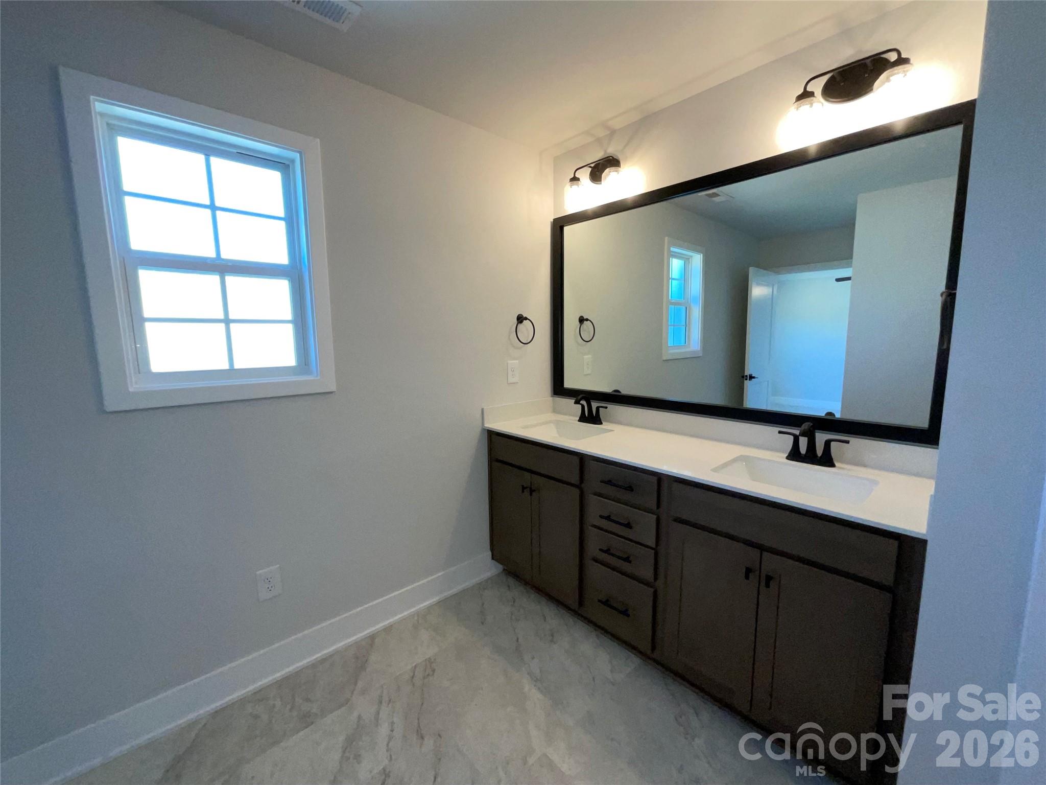 719 Pinecone Dr #28, Gastonia, NC 28056