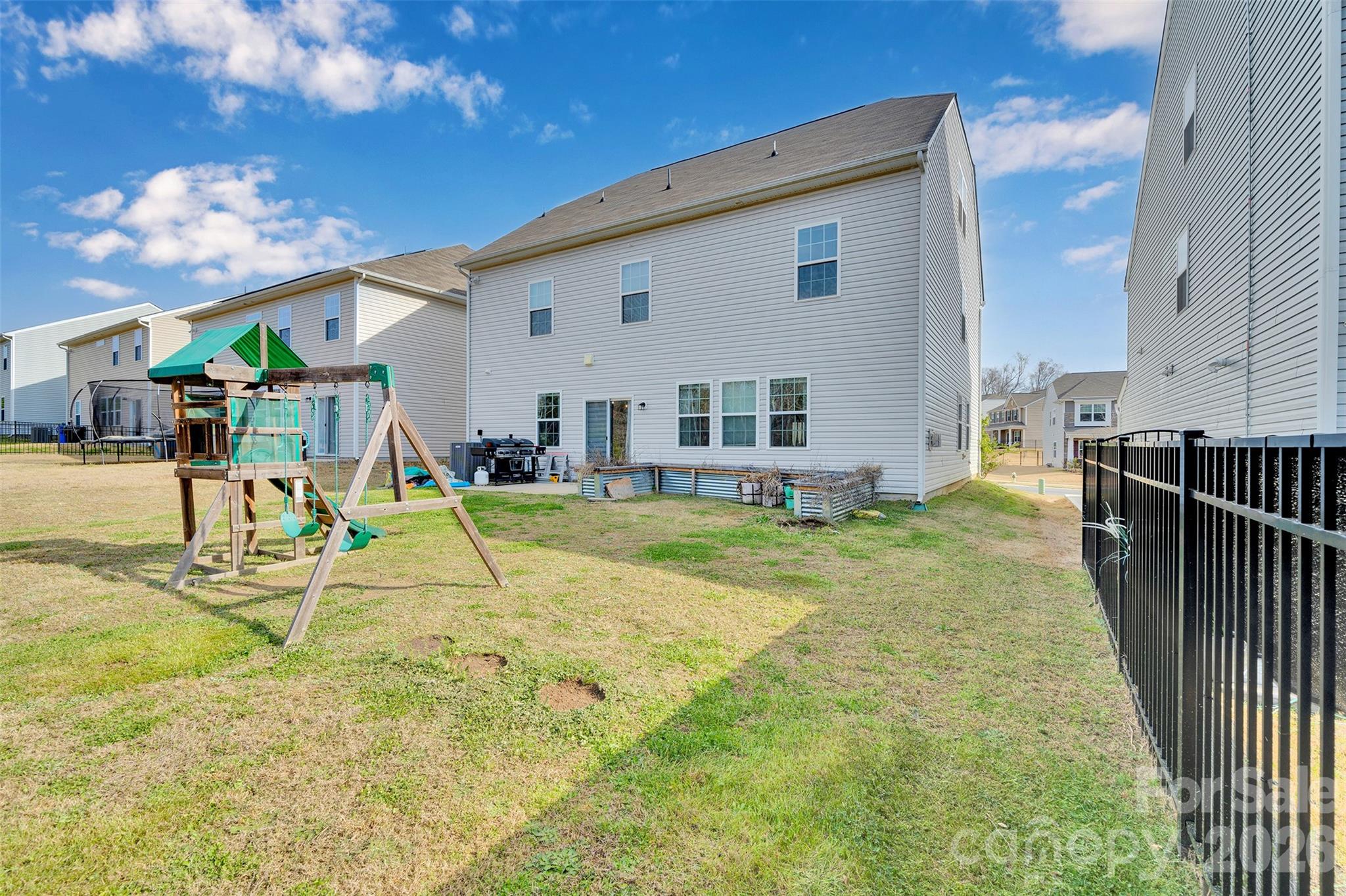 168 Haddonsfield Dr, Mooresville, NC 28115