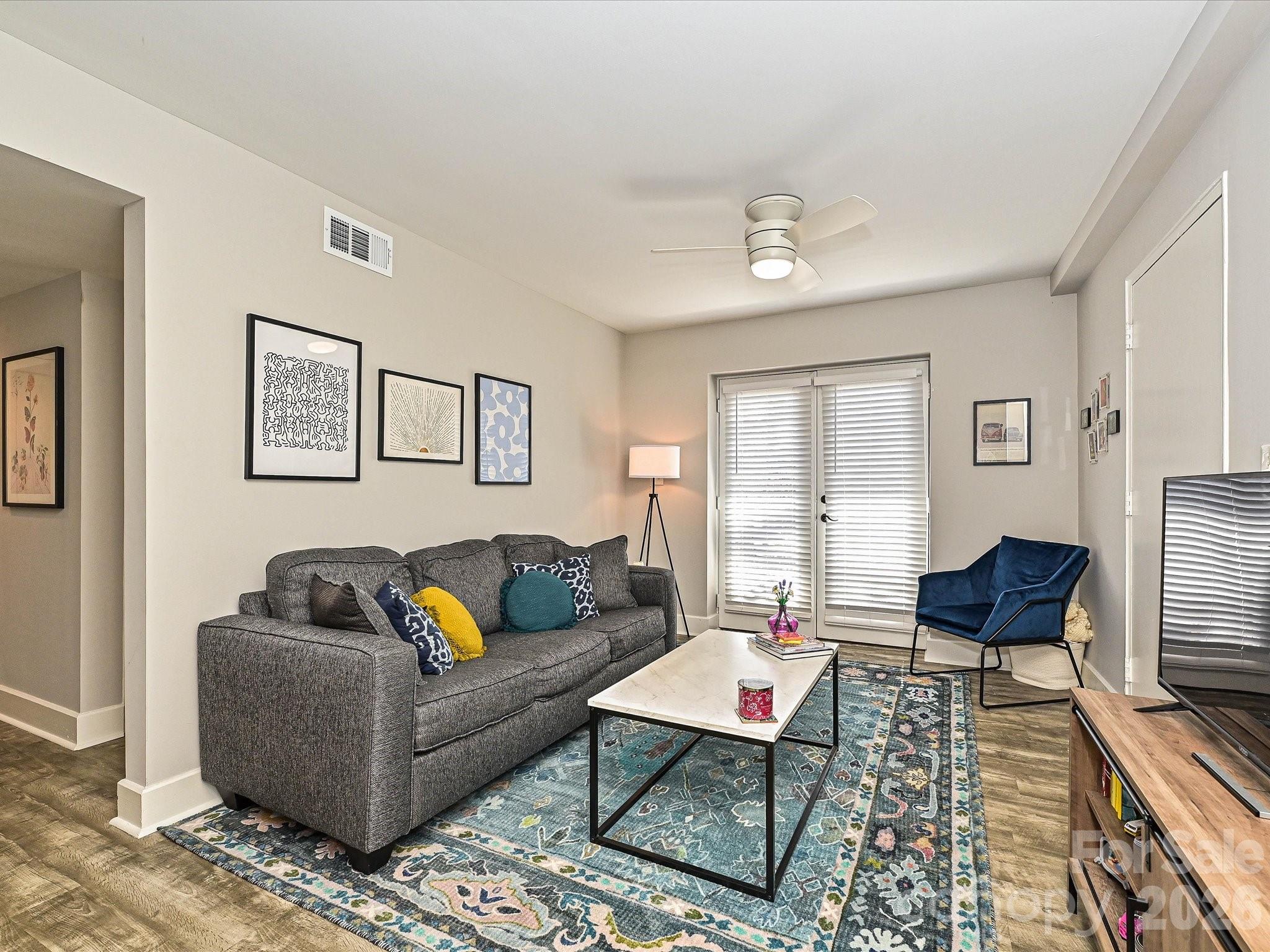 201 N Dotger Ave #C9, Charlotte, NC 28207