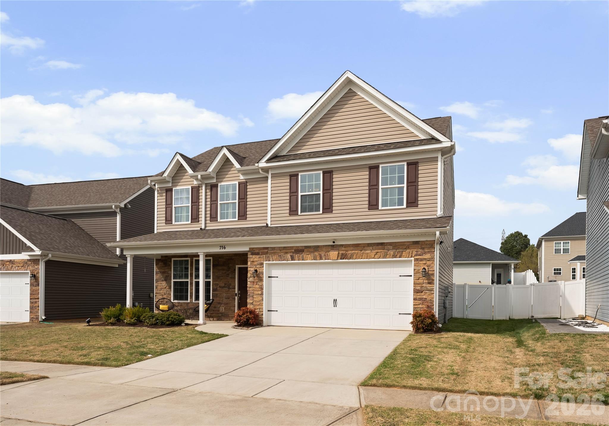 716 Robert Moses Dr, Gastonia, NC 28056