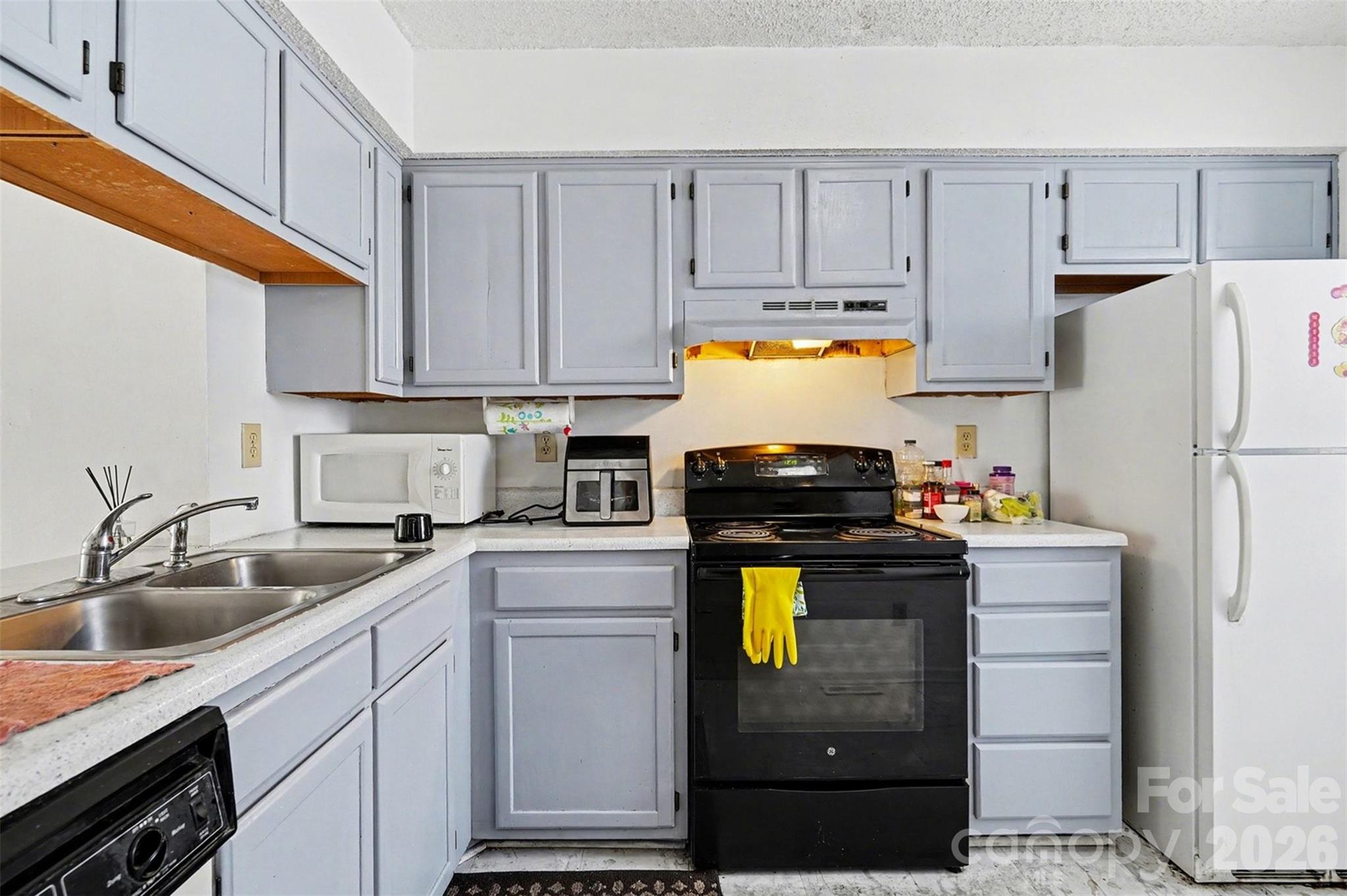 535 Lex Dr, Charlotte, NC 28262