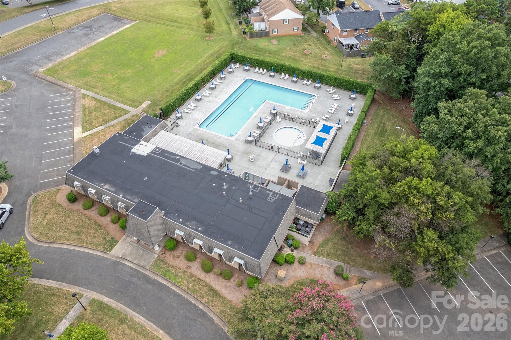 8300 Knights Bridge Rd, Charlotte, NC 28210