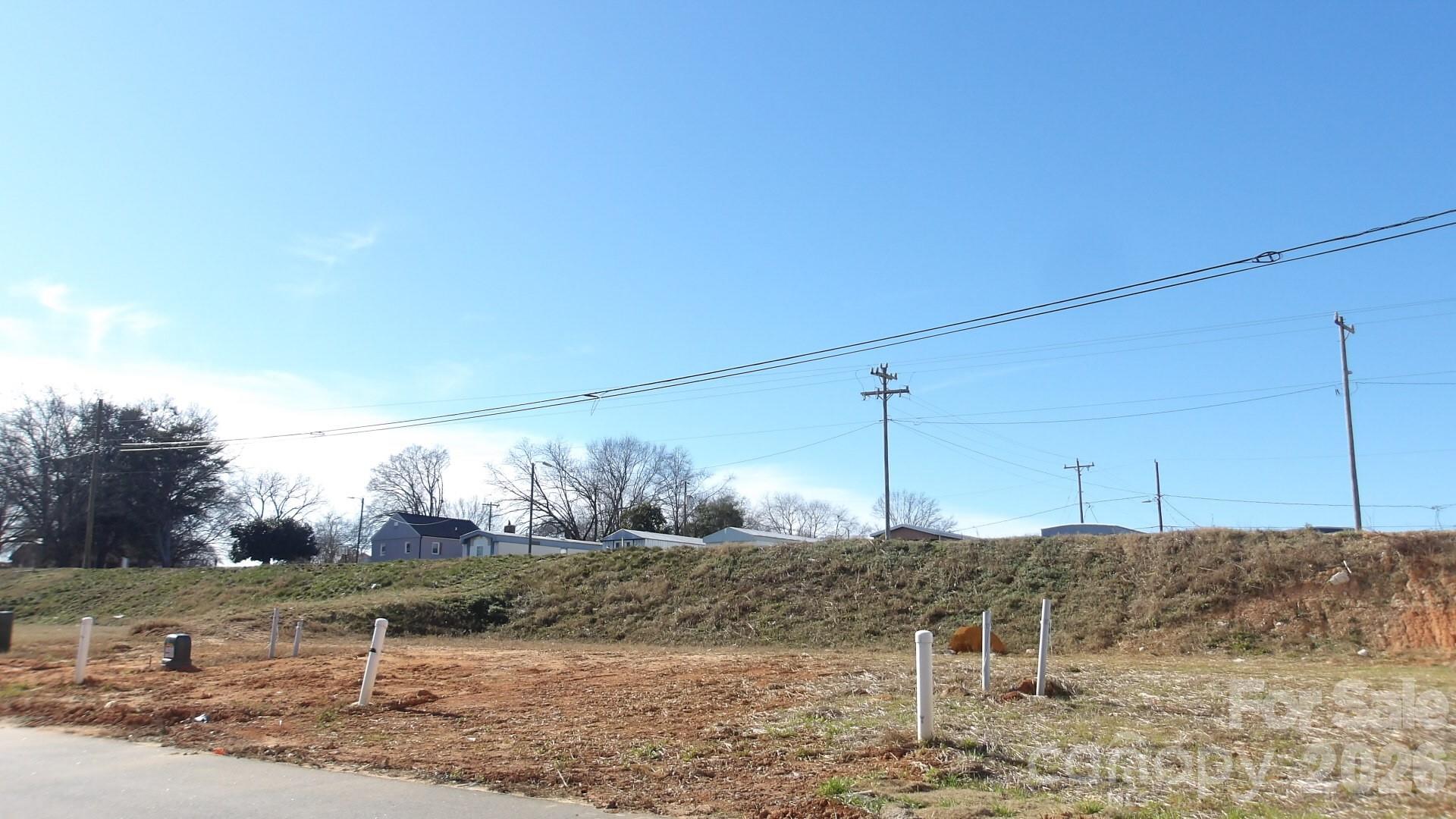 1968 W Davidson Ave, Gastonia, NC 28052