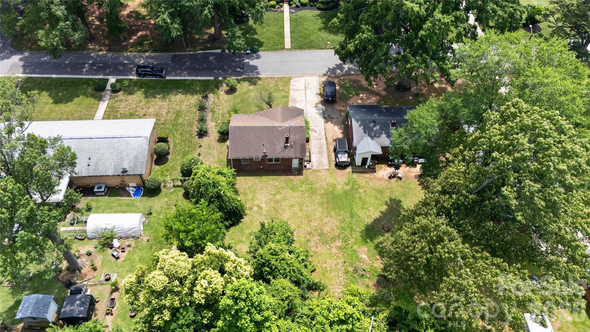 1632 Madison Ave, Charlotte, NC 28216