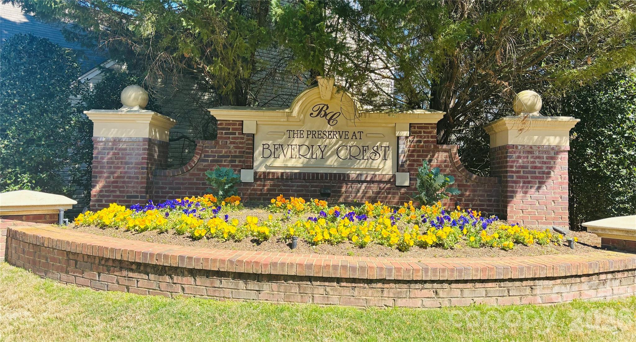 6930 Beverly Springs Dr, Charlotte, NC 28270