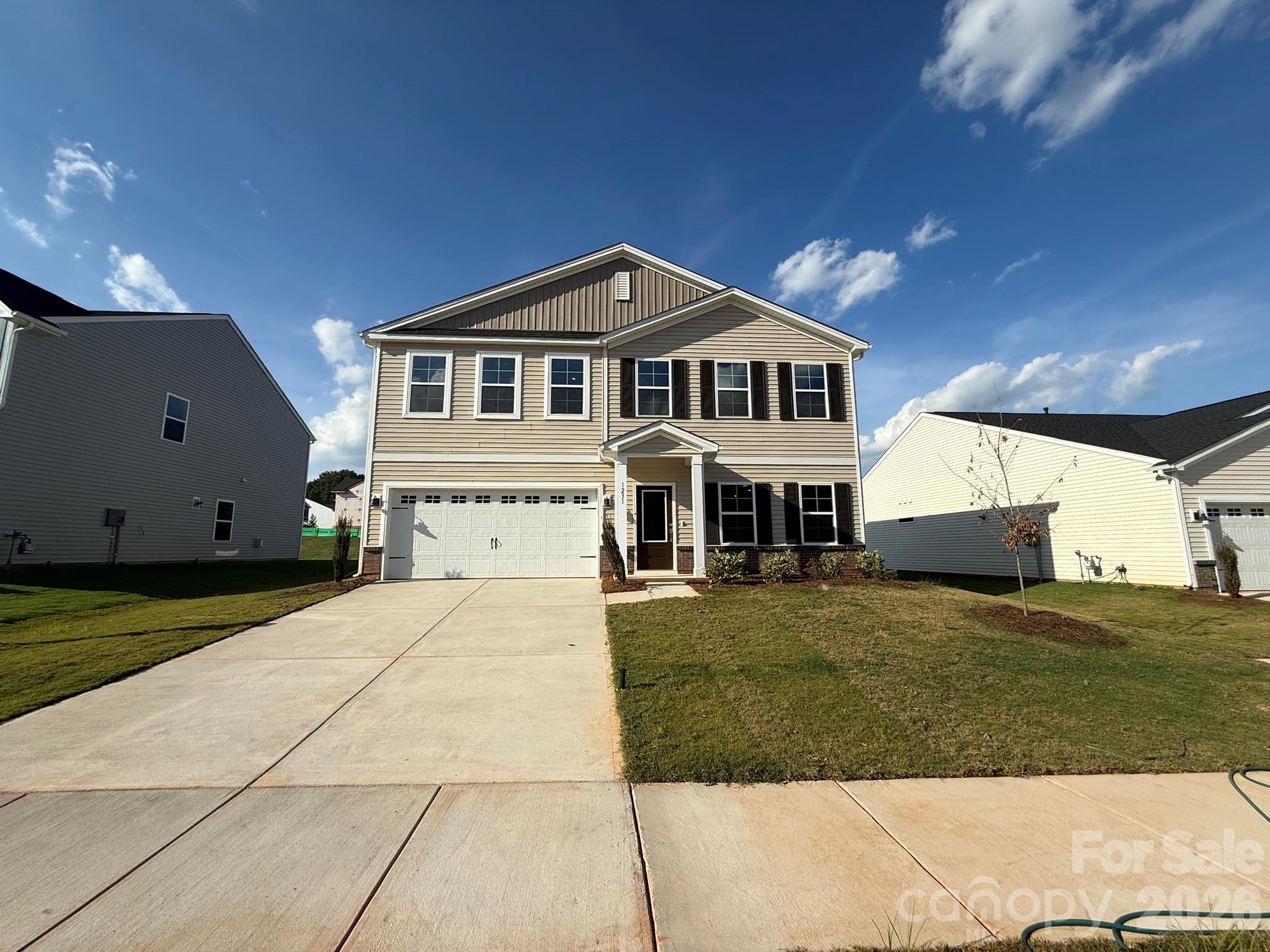 1231 Bansal Dr, Charlotte, NC 28215