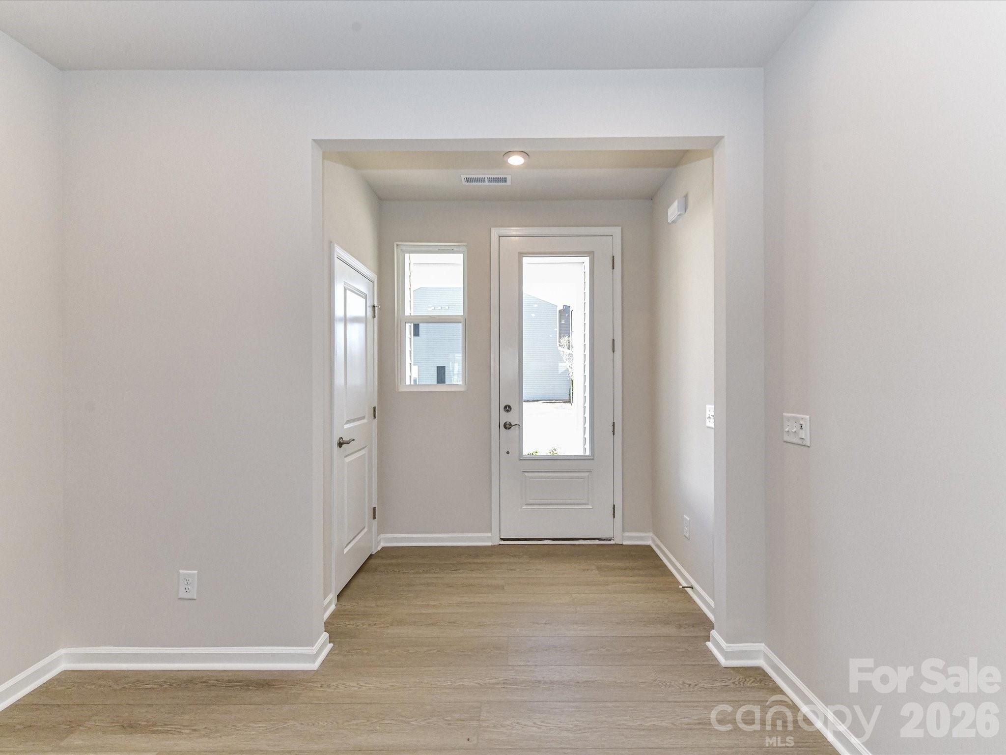 3041 Hutton Gardens Ln, Charlotte, NC 28269