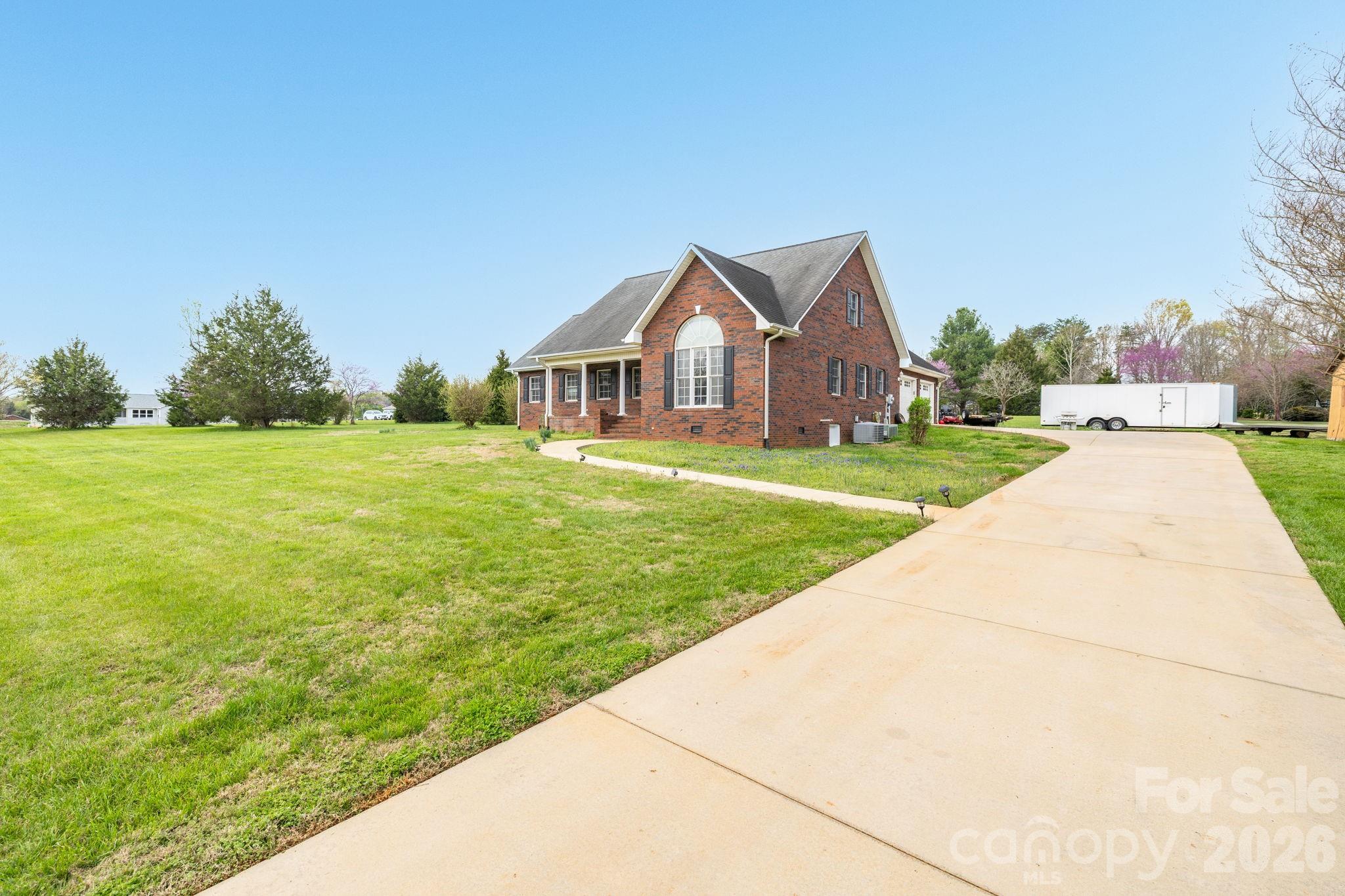 115 Emma Ln, Statesville, NC 28625