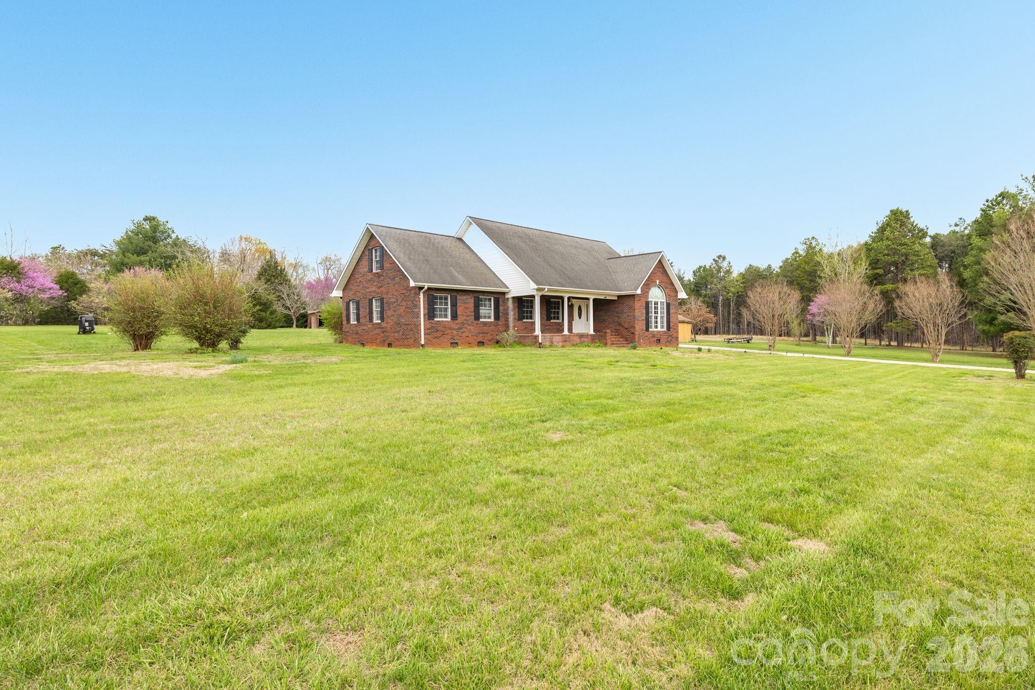 115 Emma Ln, Statesville, NC 28625