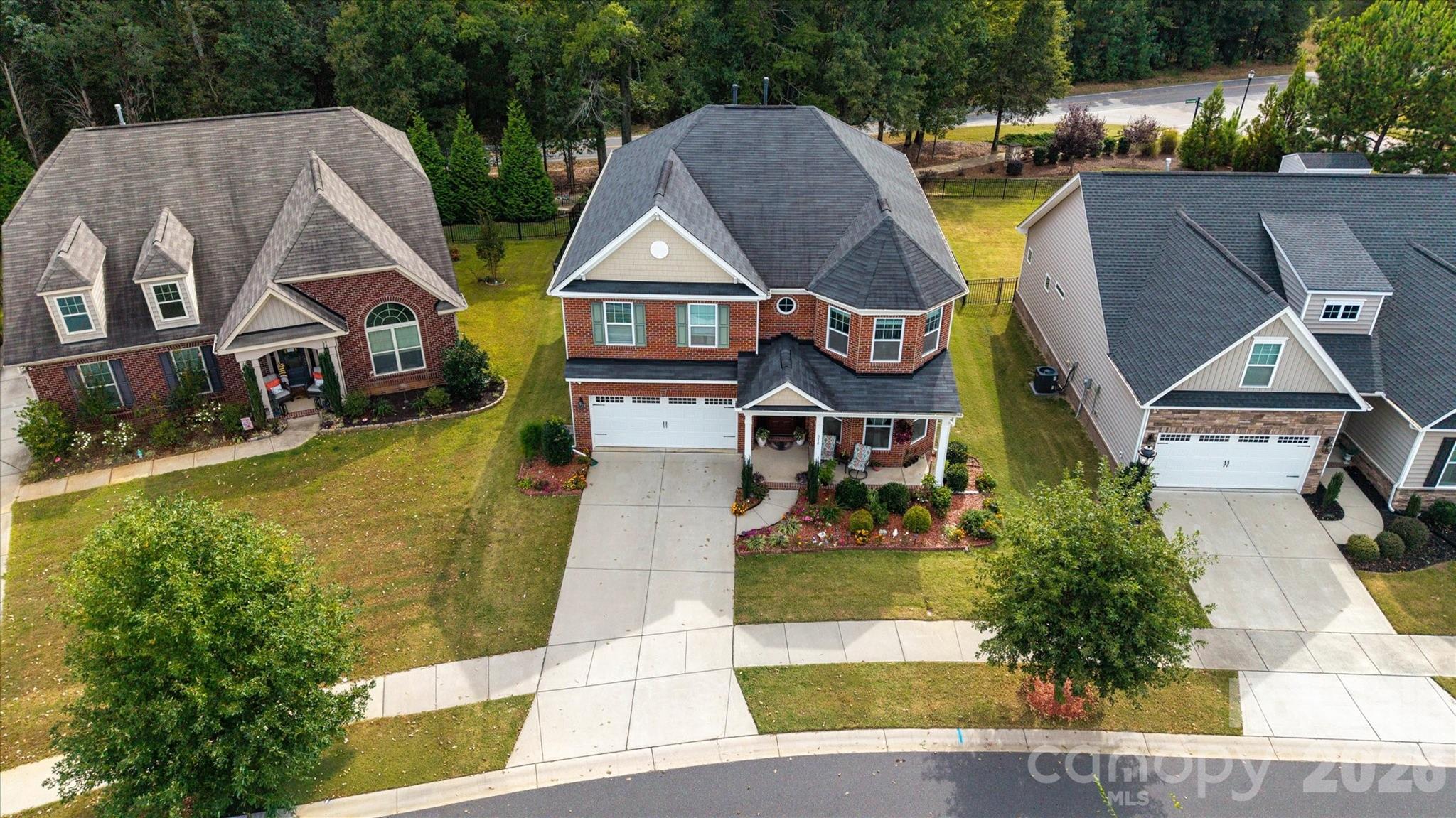 318 Willow Tree Dr, Rock Hill, SC 29732