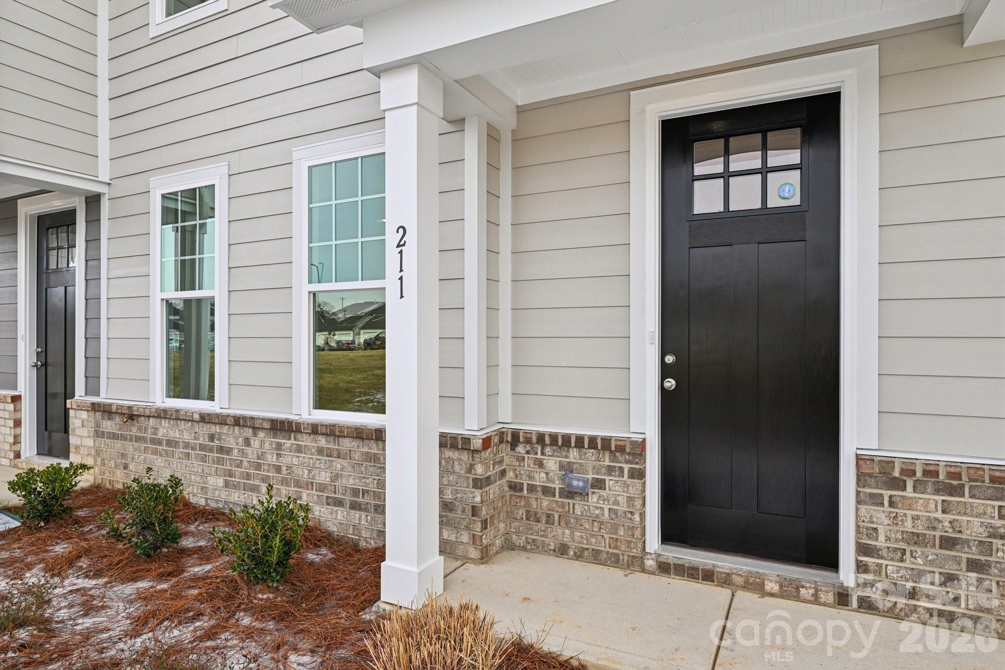 201 Vanguard Ln #13, Gastonia, NC 28056