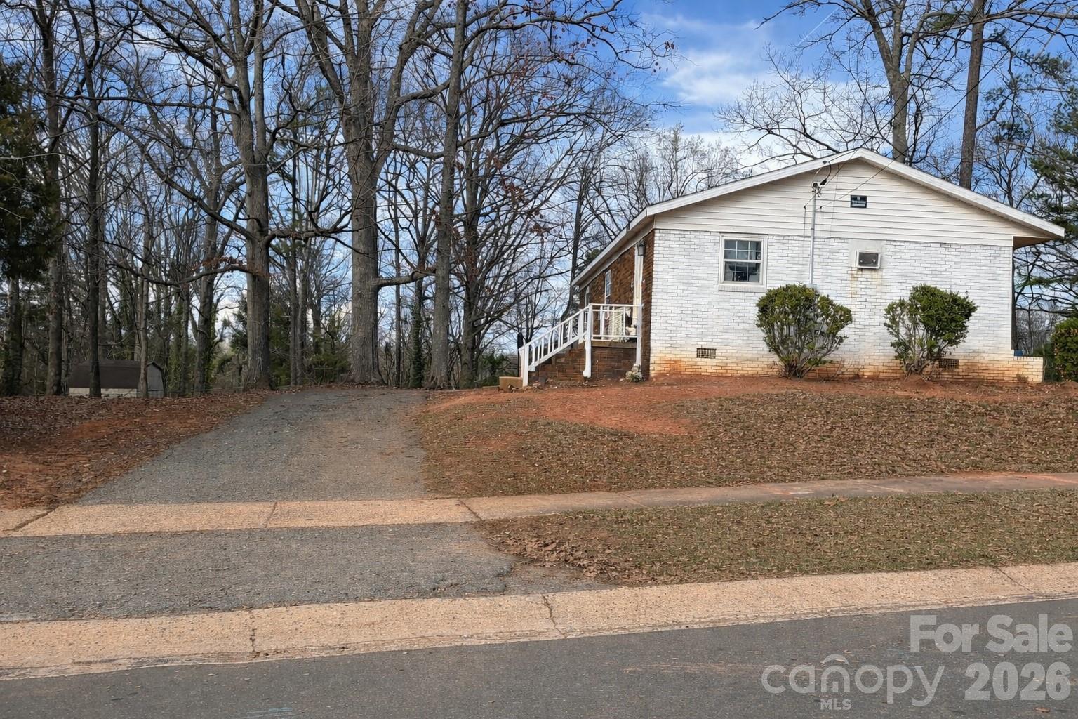 6836 Deanwood Pl, Charlotte, NC 28217